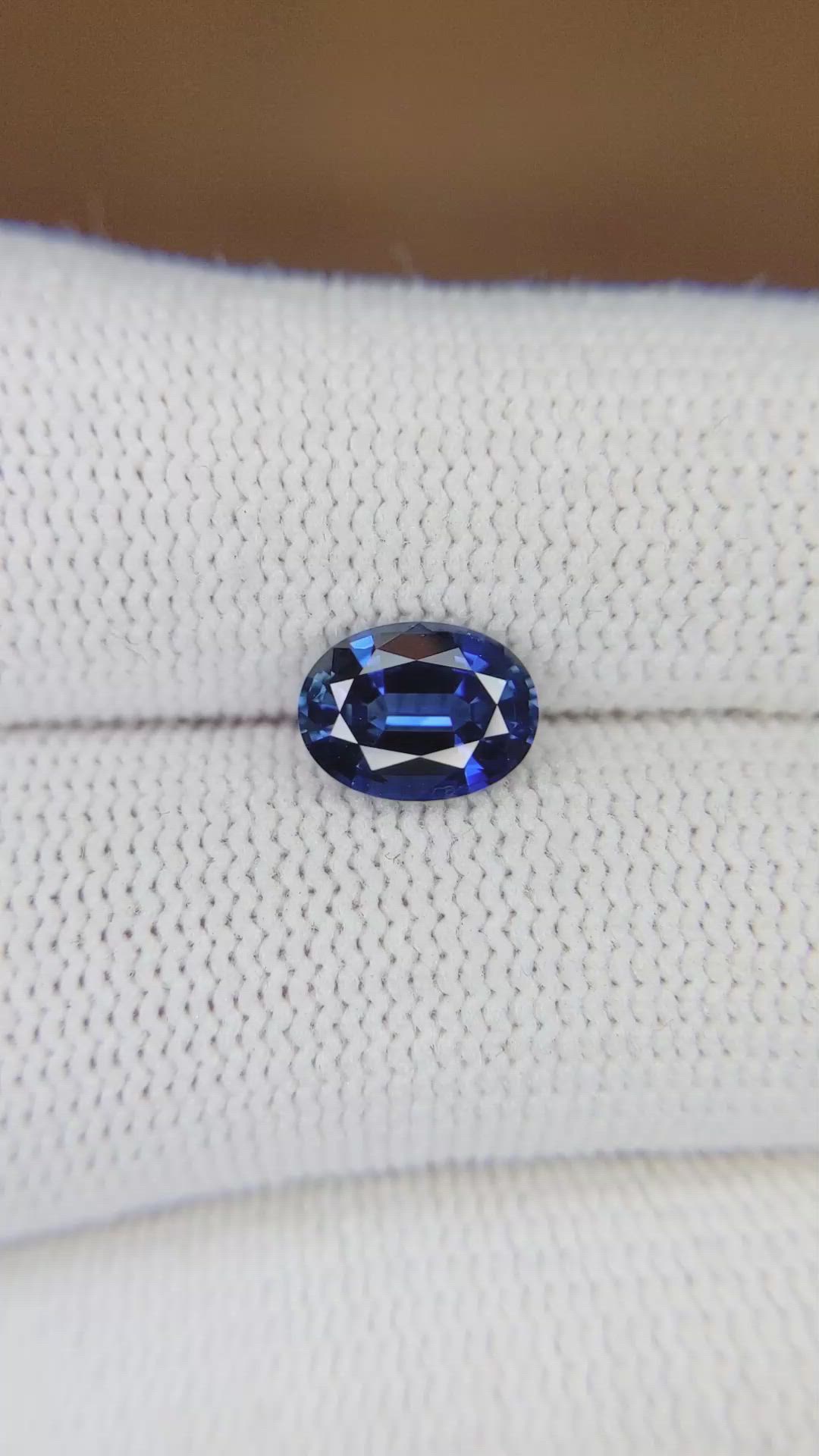 1.64 Ct. Blue Sapphire from Thailand Size Video