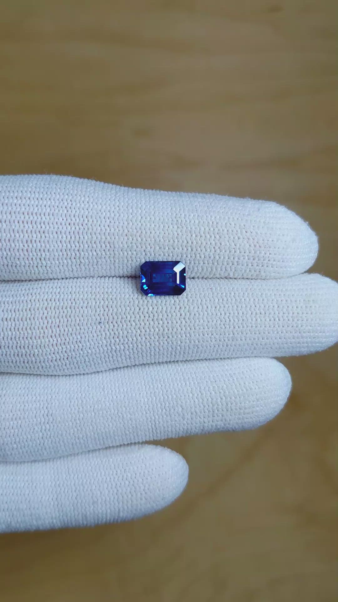 1.78 Ct. Blue Sapphire from Thailand Size Video