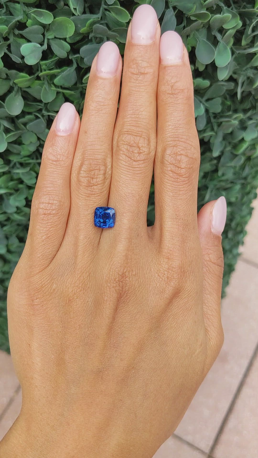 3.26 Ct. Blue Sapphire from Ethiopia Size Video