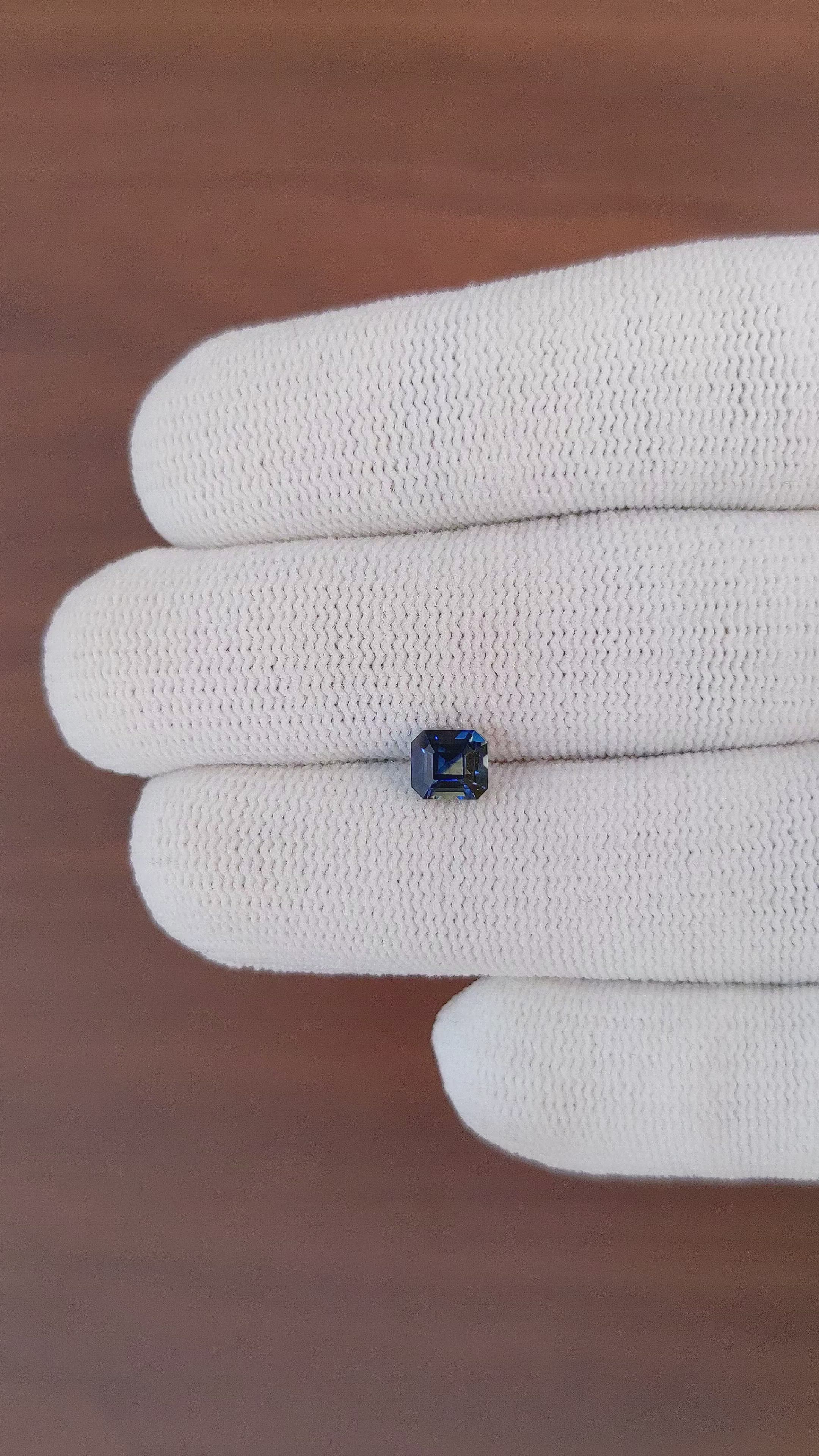 1.03 Ct. Bi Color Sapphire from Madagascar Size Video