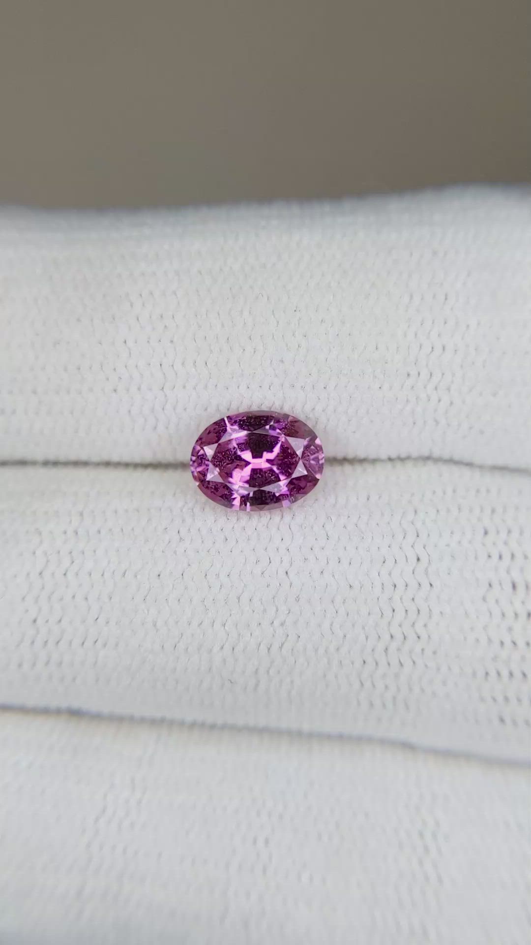 1.17 Ct. Pink Sapphire from Ceylon (Sri Lanka) Size Video