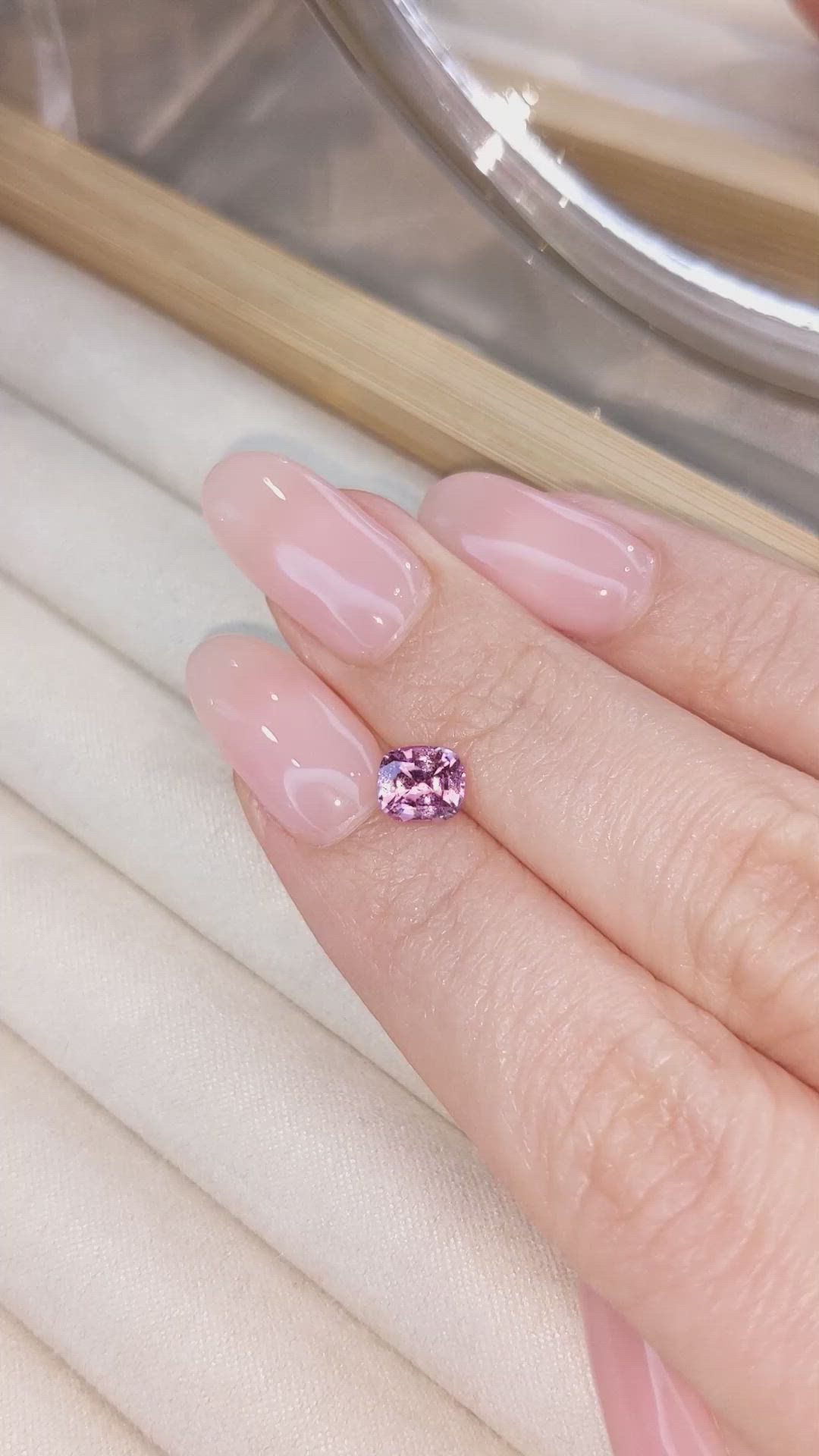 1.09 Ct. Pink Sapphire from Ceylon (Sri Lanka) Size Video