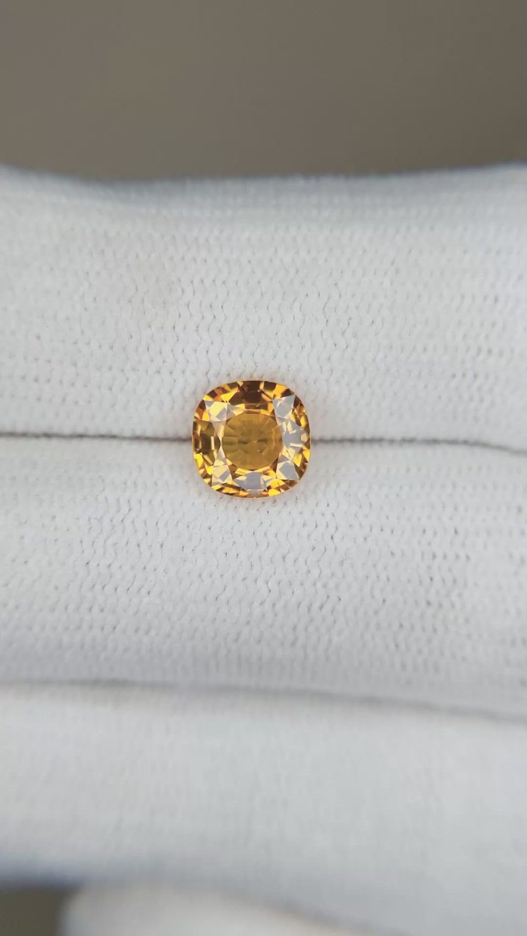 1.47 Ct. Yellow Sapphire from Ceylon (Sri Lanka) Size Video