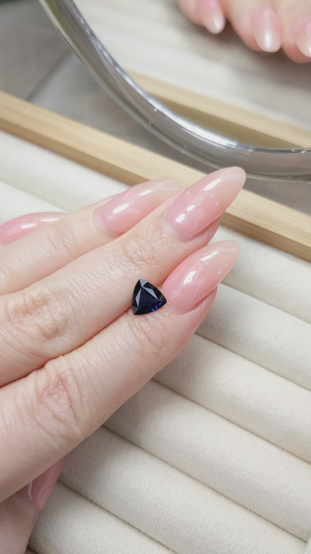 1.16 Ct. Blue Sapphire from Ceylon (Sri Lanka) Size Video