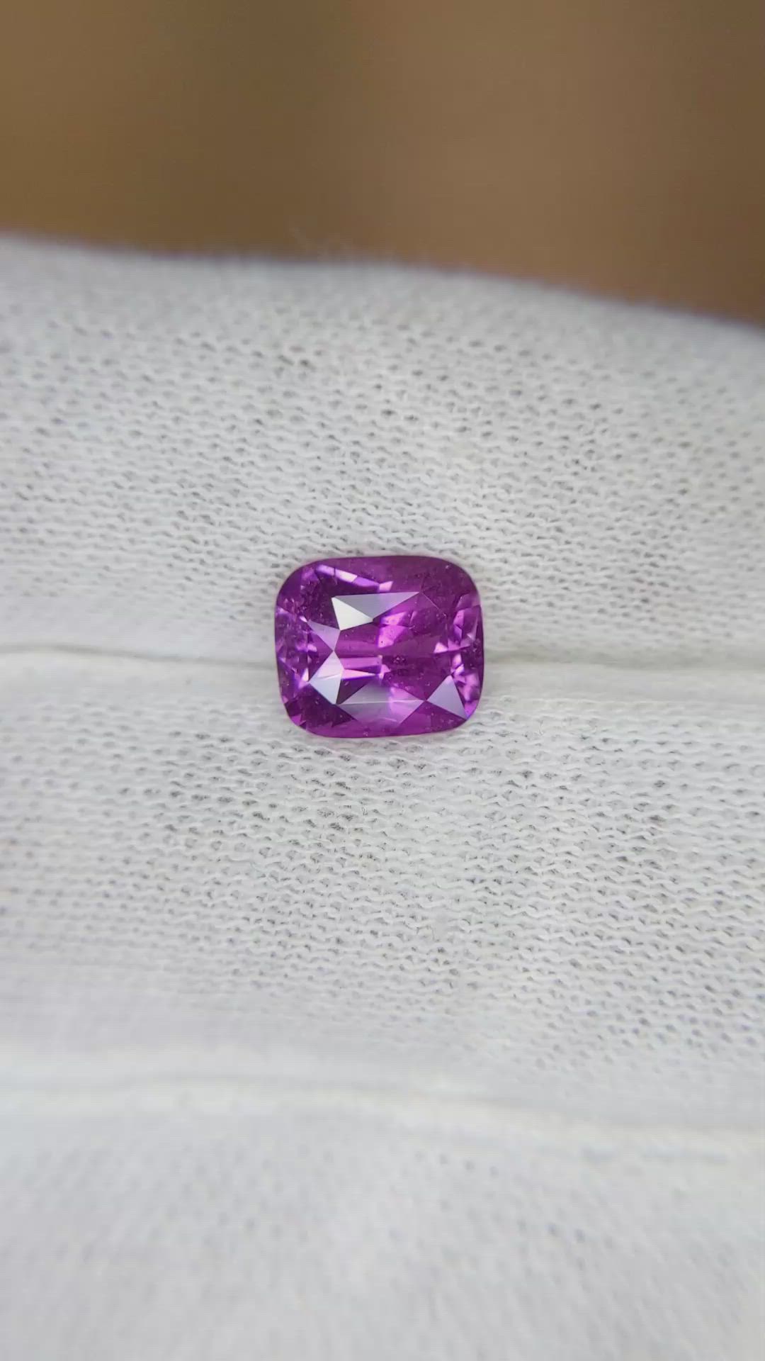 2.53 Ct. Purple Sapphire from Ceylon (Sri Lanka) Size Video