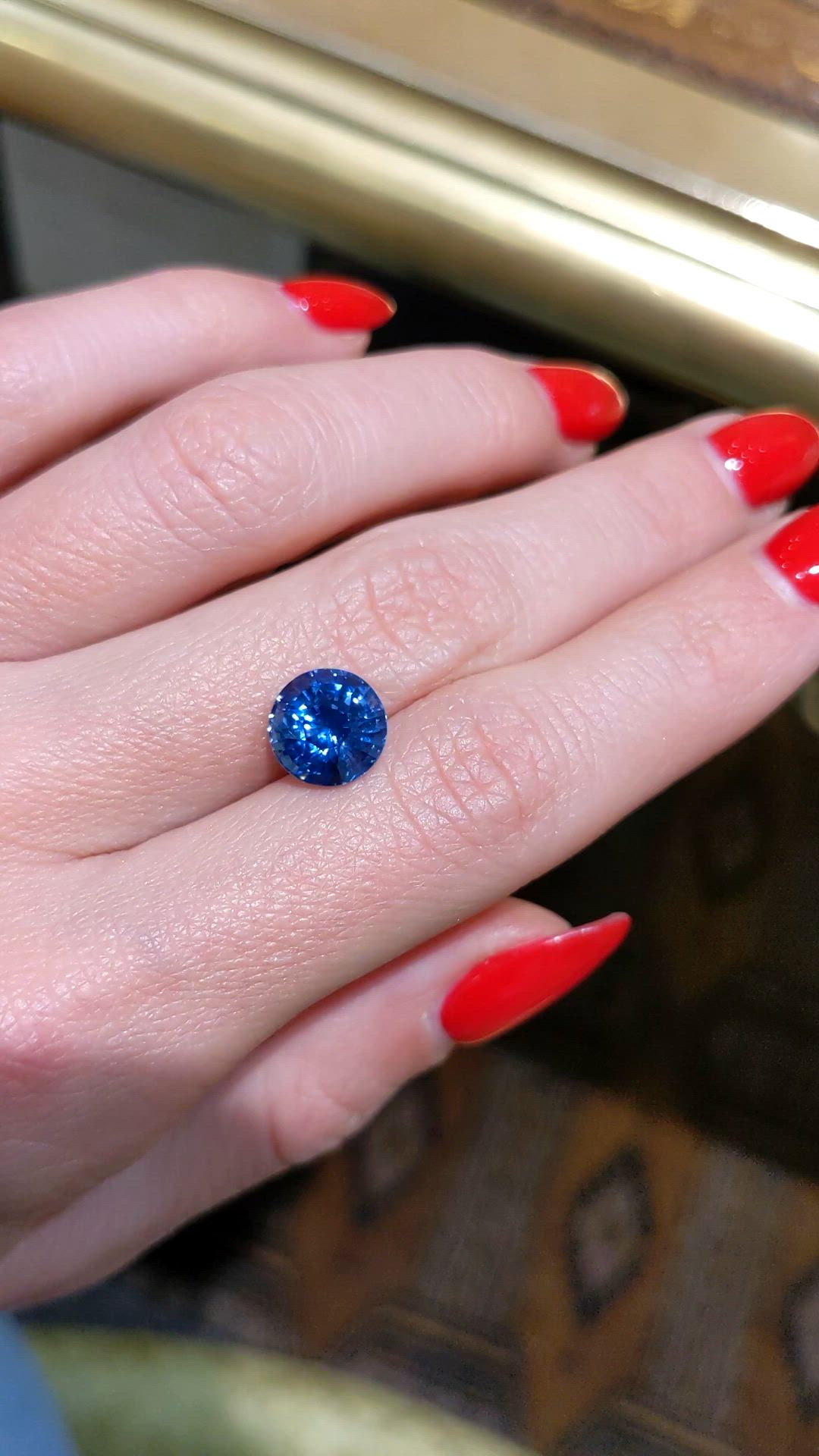 4.10 Ct. Blue Sapphire from Madagascar Size Video