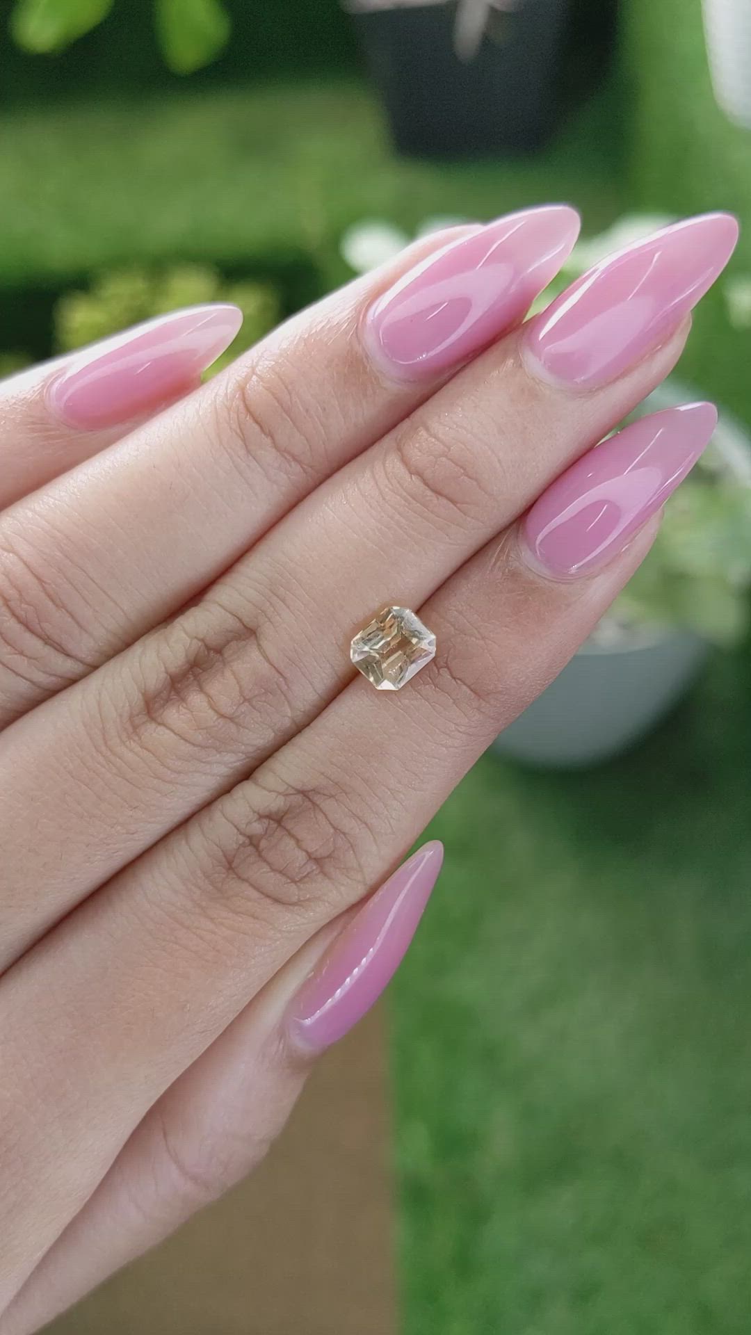 1.21 Ct. Yellow Sapphire from Ceylon (Sri Lanka) Size Video