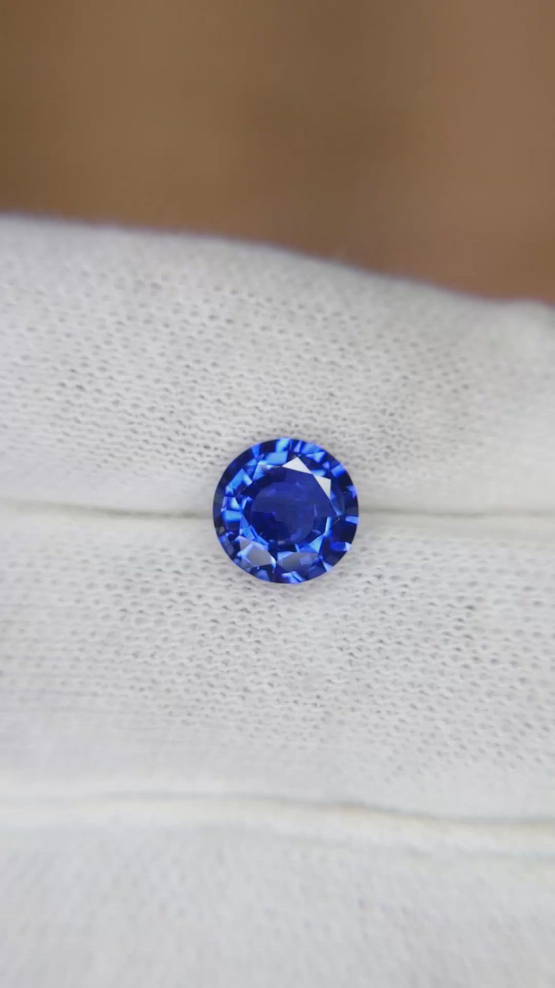 2.06 Ct. Blue Sapphire from Ceylon (Sri Lanka) Size Video
