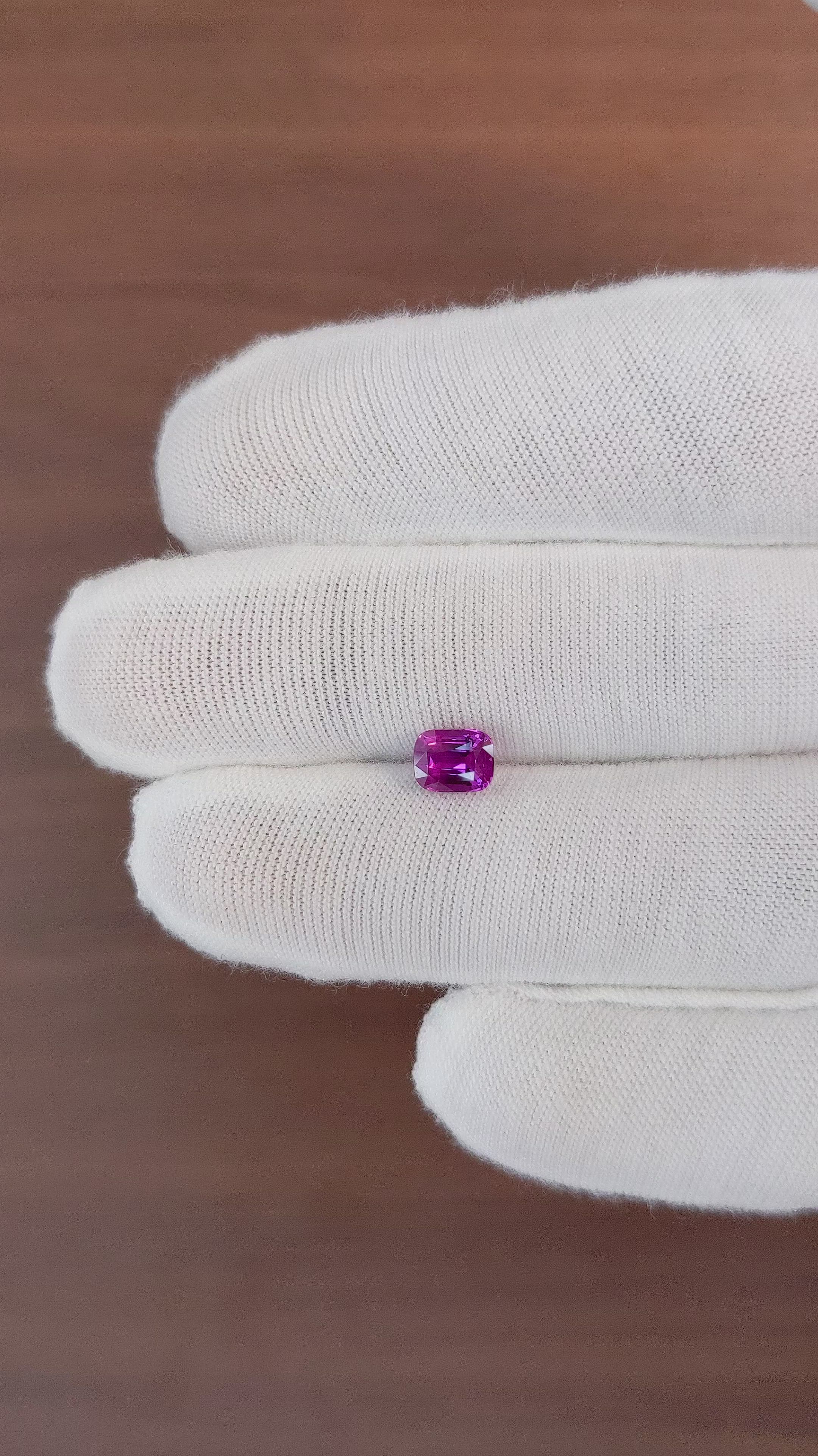 1.18 Ct. Purplish Pink Sapphire from Ceylon (Sri Lanka) Size Video