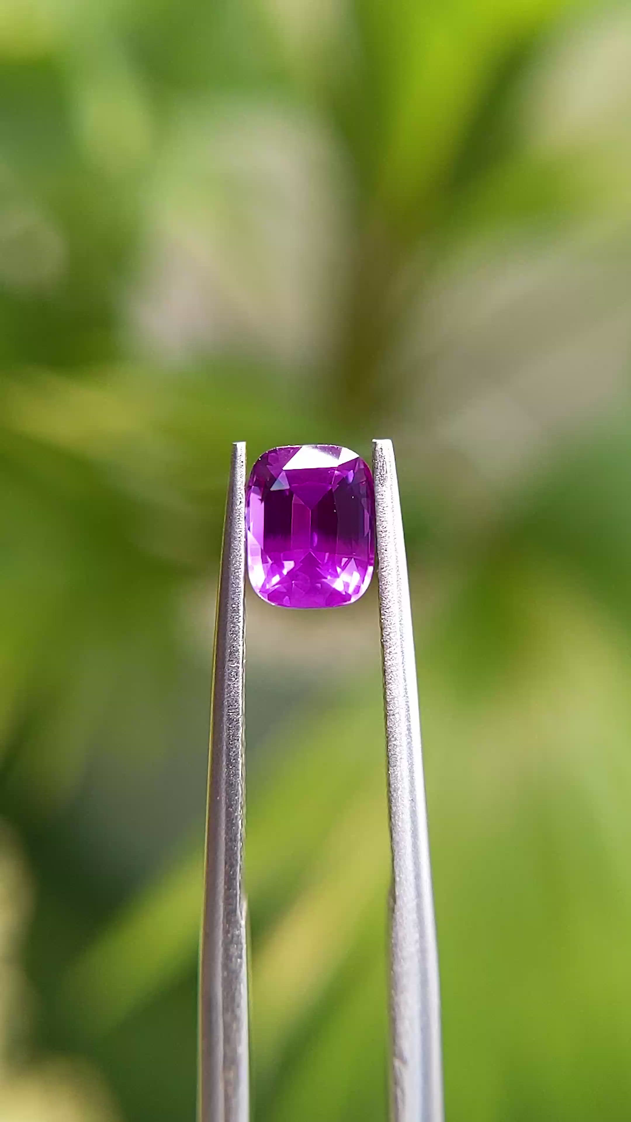 1.18 Ct. Purplish Pink Sapphire from Ceylon (Sri Lanka) Size Video