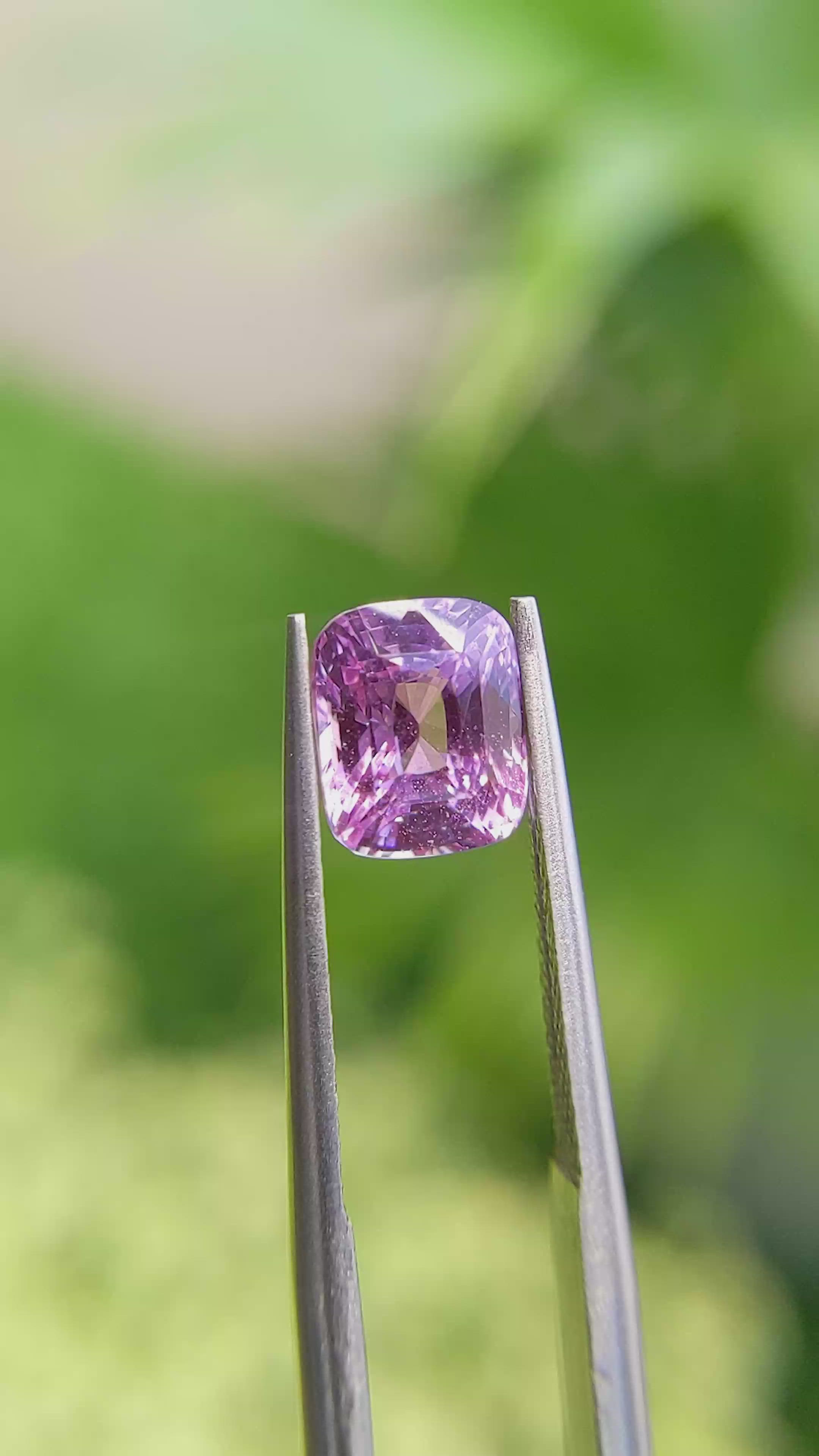 3.02 Ct. Purplish Pink Sapphire from Ceylon (Sri Lanka) Size Video