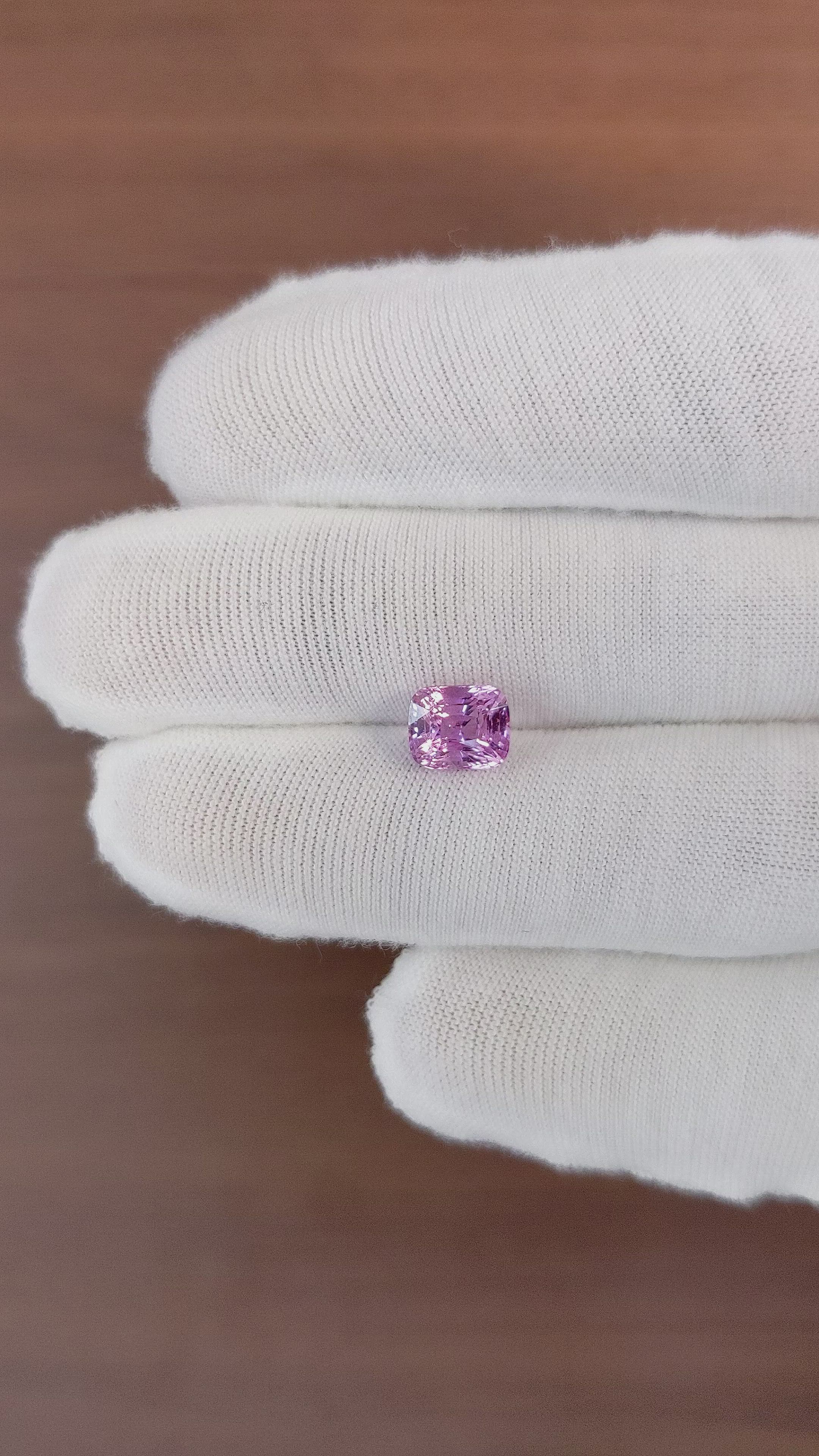 3.02 Ct. Purplish Pink Sapphire from Ceylon (Sri Lanka) Size Video