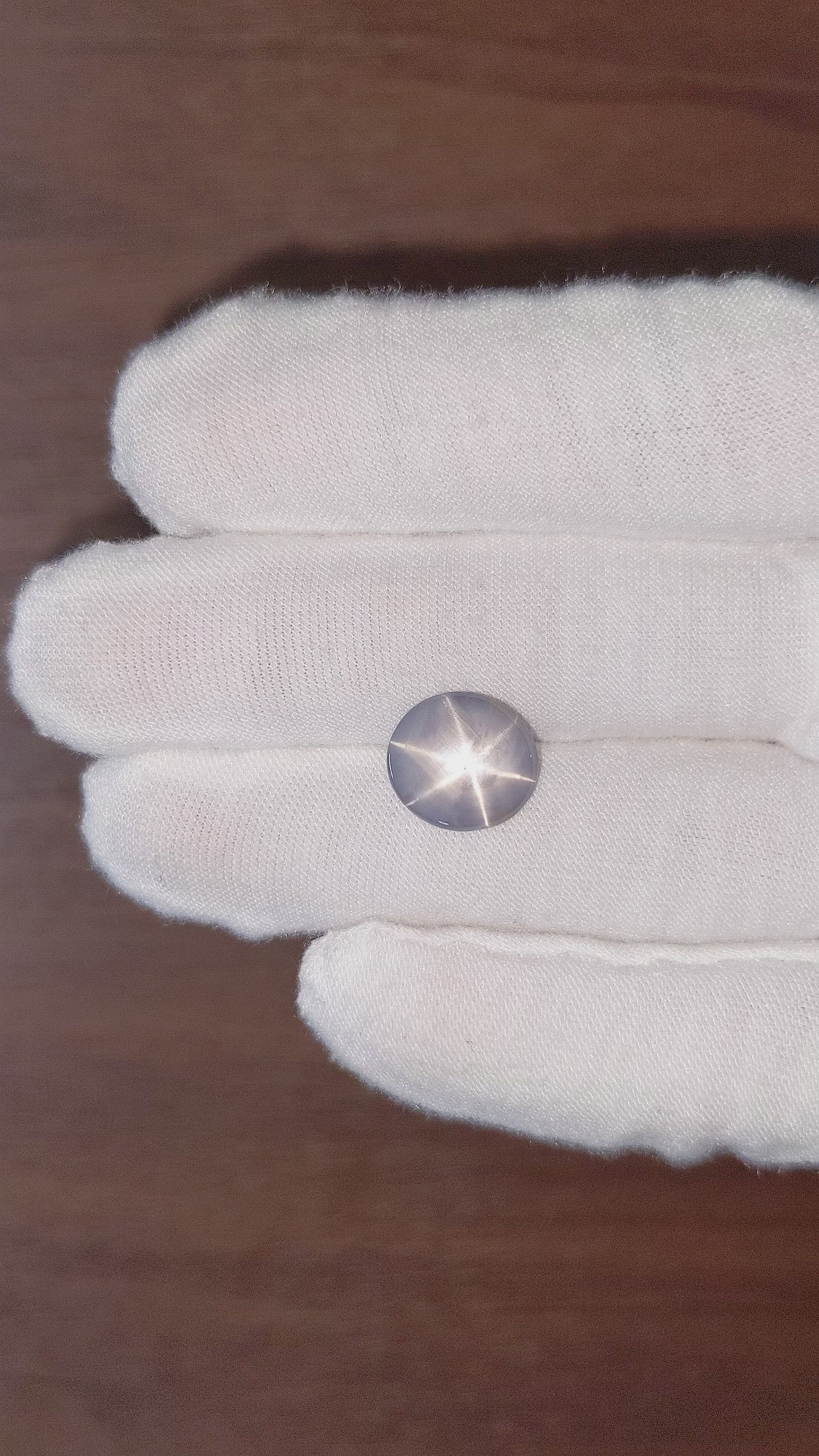 6.67 Ct. Sapphire from Ceylon (Sri Lanka) Size Video