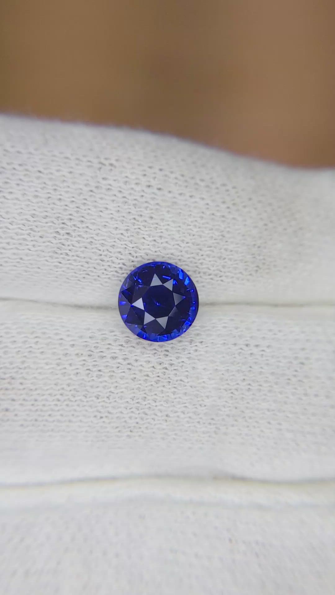 1.99 Ct. Blue Sapphire from Ceylon (Sri Lanka) Size Video