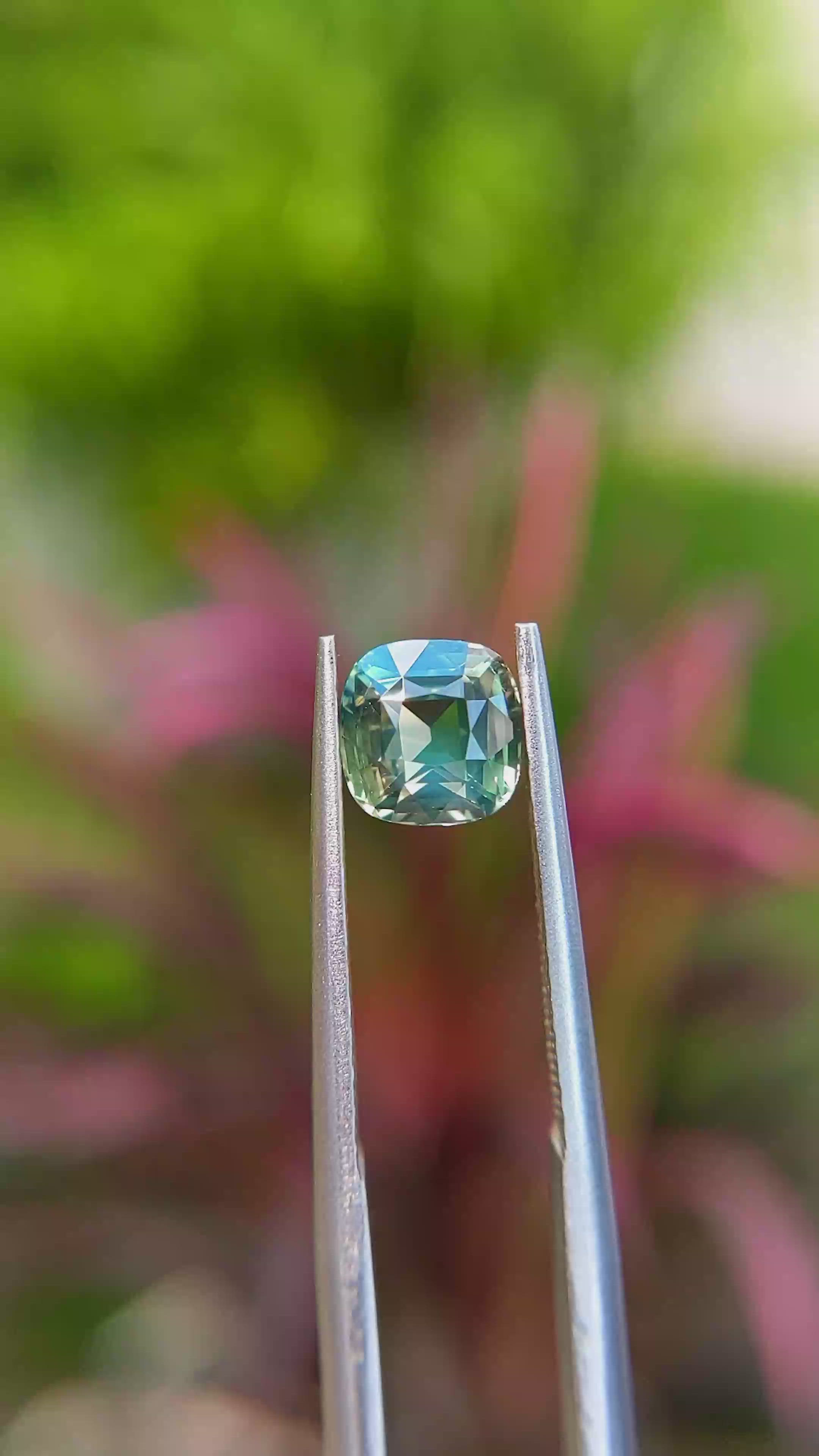 1.55 Ct. Bi Color Sapphire from Ceylon (Sri Lanka) Size Video