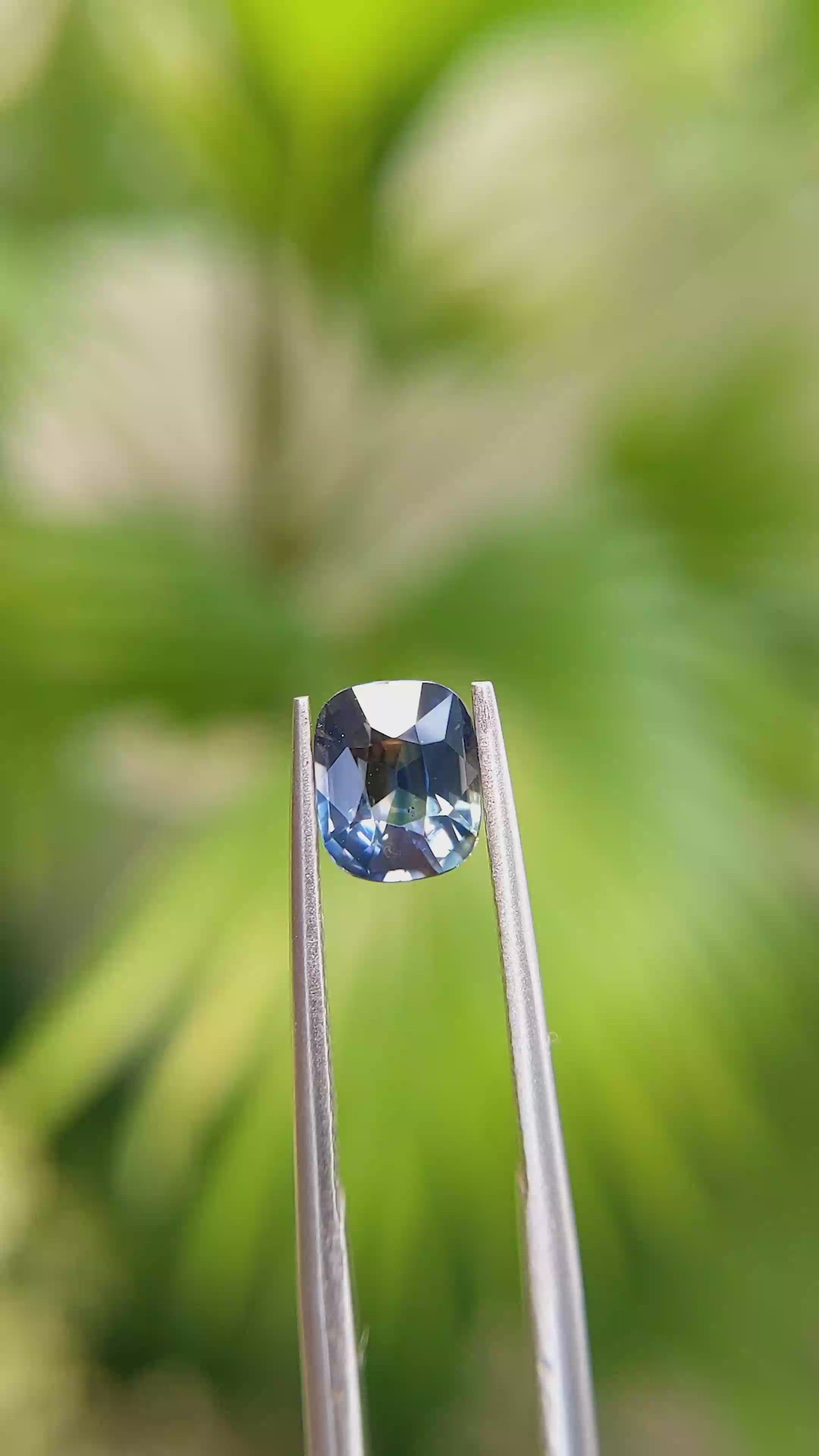 1.50 Ct. Bi Color Sapphire from Ceylon (Sri Lanka) Size Video