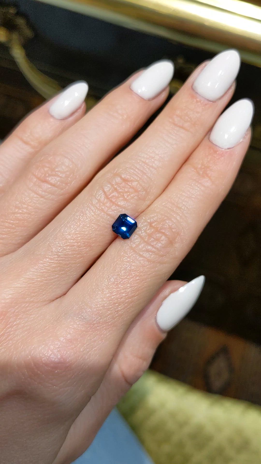 1.00 Ct. Blue Sapphire from Ceylon (Sri Lanka) Size Video