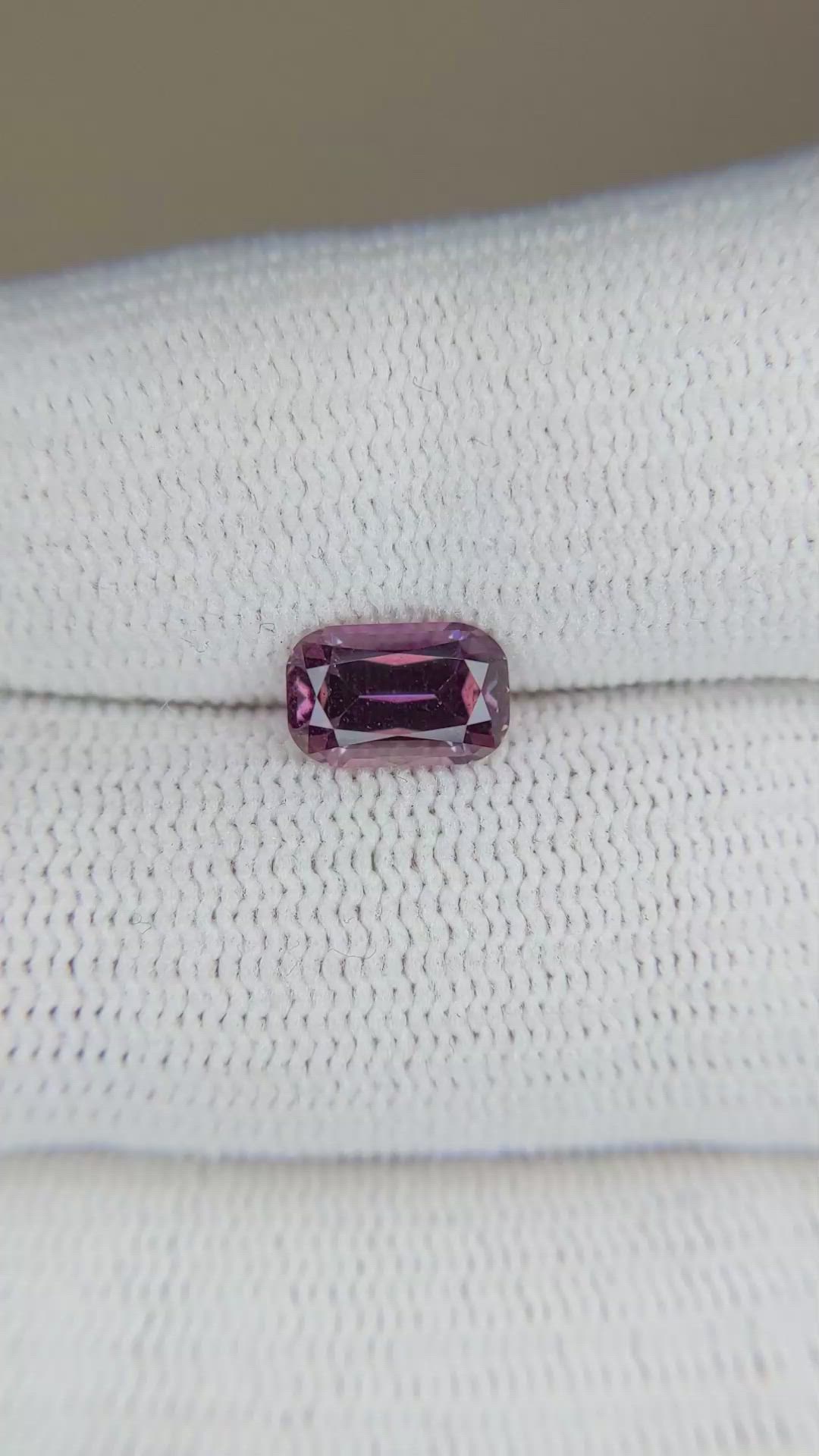 1.33 Ct. Pink Sapphire from Ceylon (Sri Lanka) Size Video