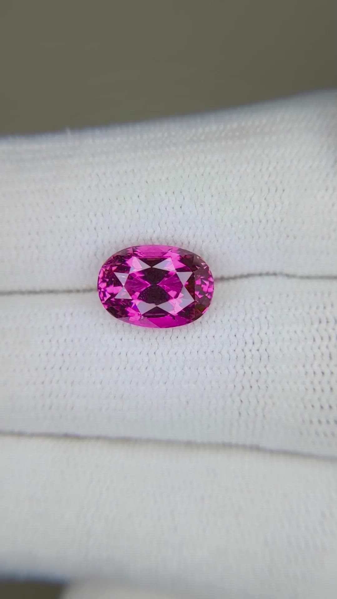 3.54 Ct. Pink Sapphire from Madagascar Size Video