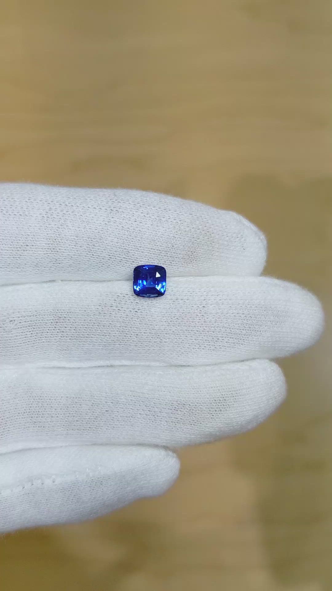 1.32 Ct. Blue Sapphire from Ceylon (Sri Lanka) Size Video