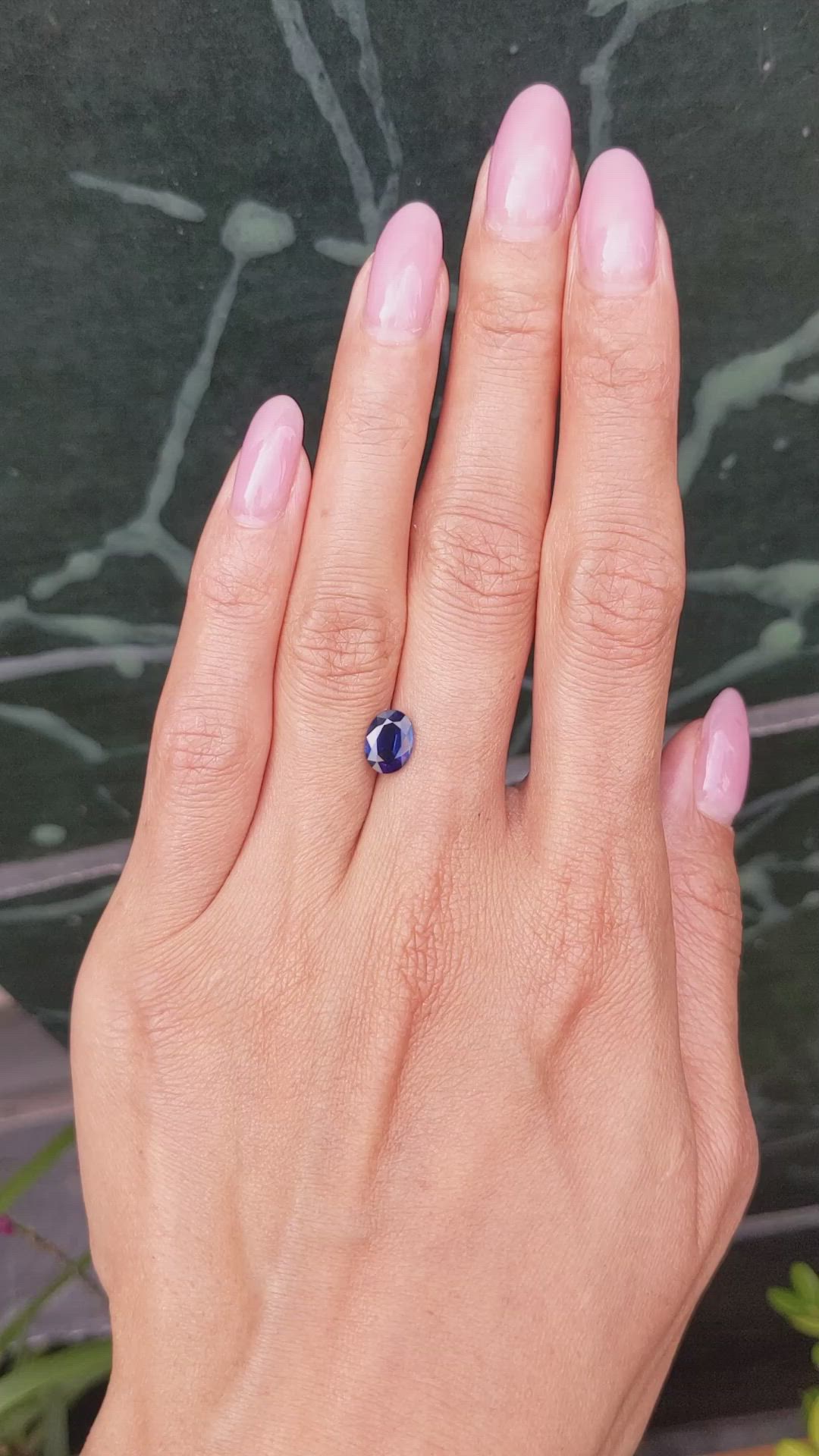 1.27 Ct. Blue Sapphire from Ceylon (Sri Lanka) Size Video