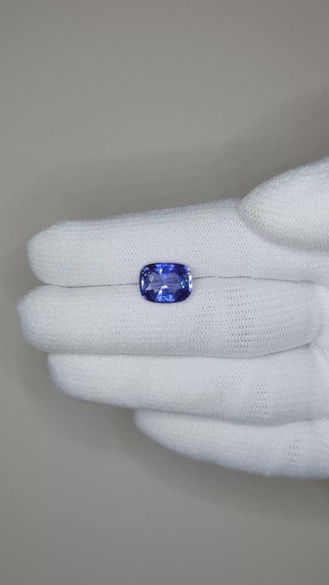 3.58 Ct. Blue Sapphire from Ceylon (Sri Lanka) Size Video