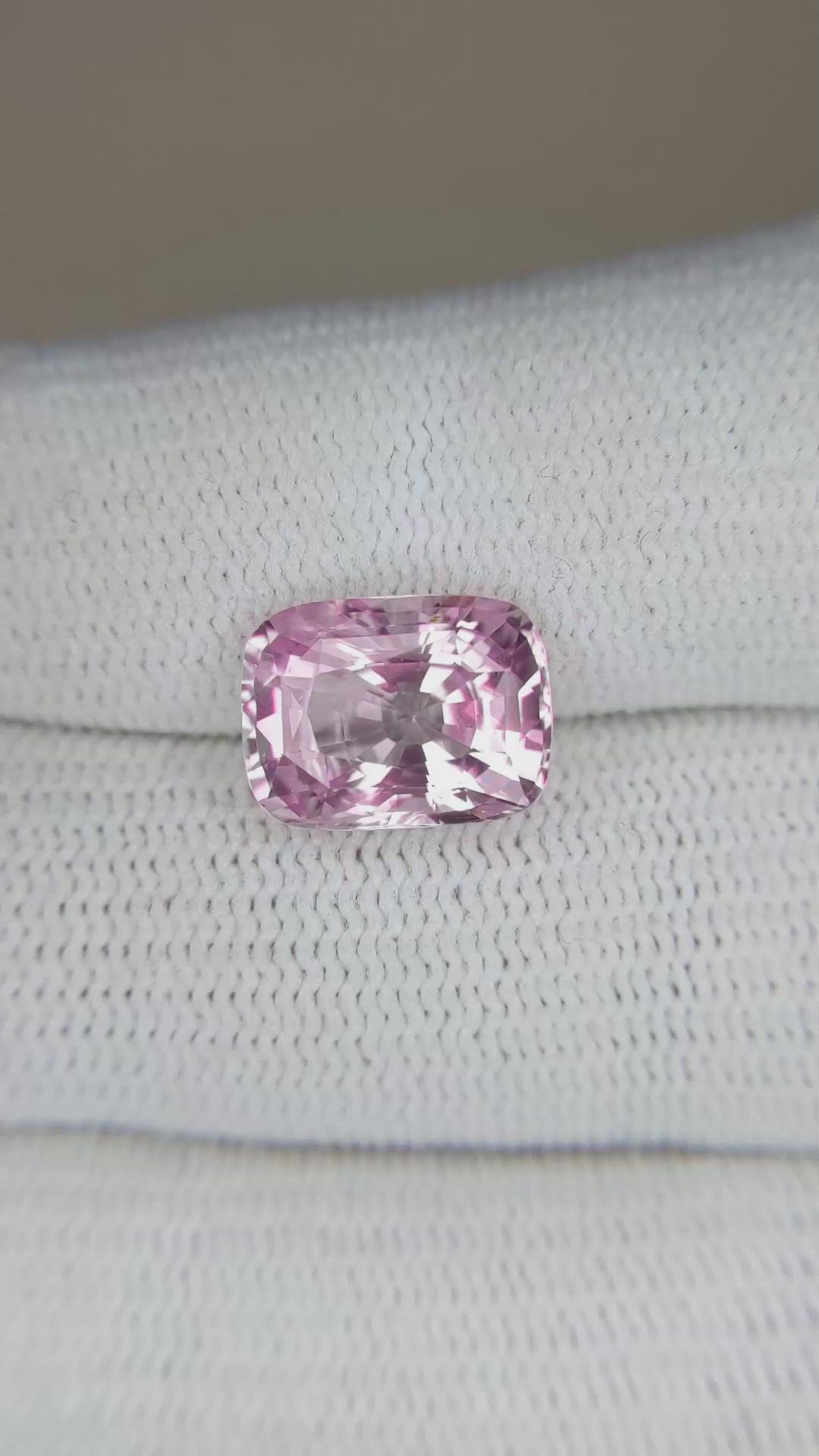 5.24 Ct. Pink Sapphire from Ceylon (Sri Lanka) Size Video