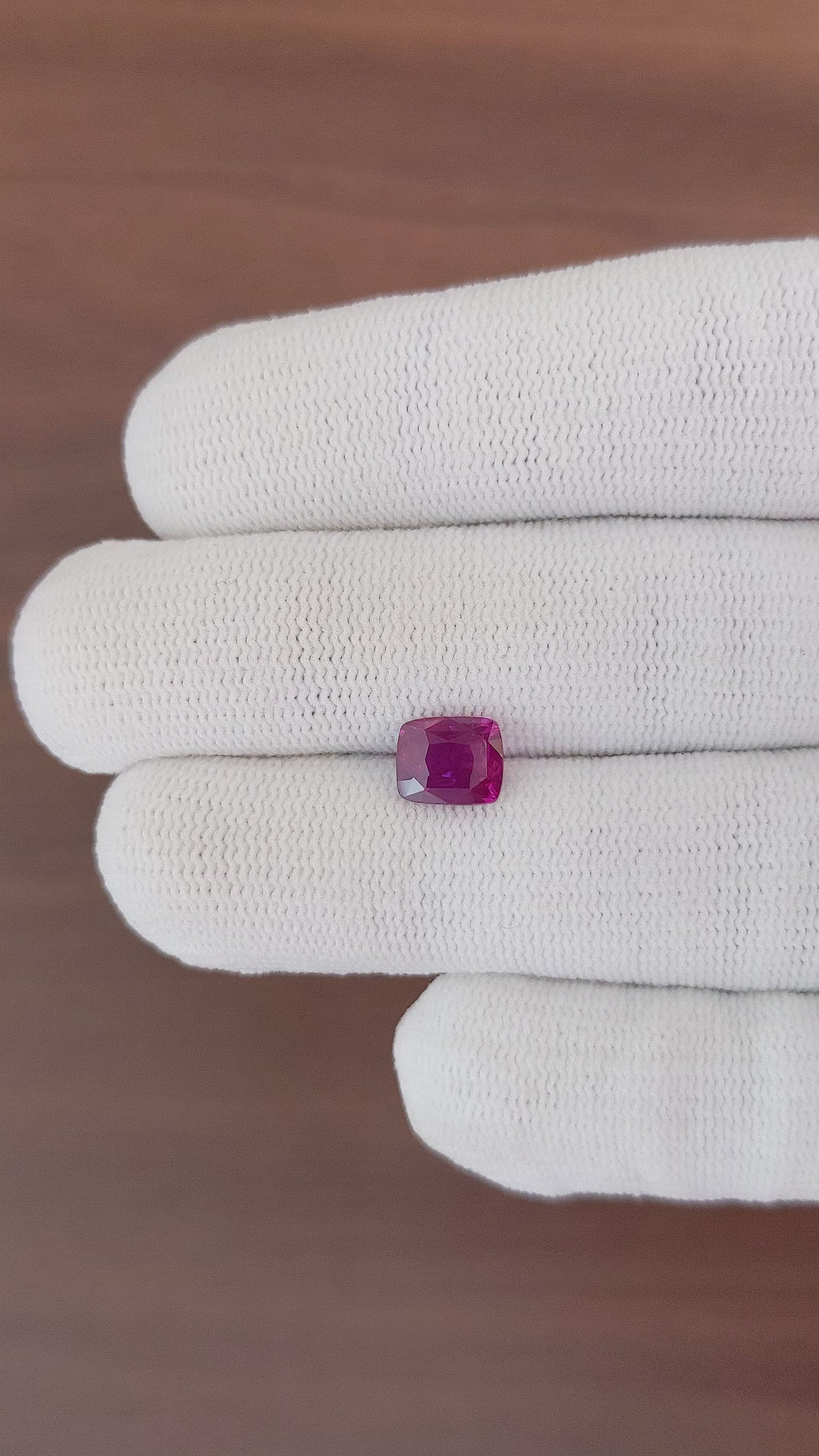 2.02 Ct. Purple Sapphire from Ceylon (Sri Lanka) Size Video