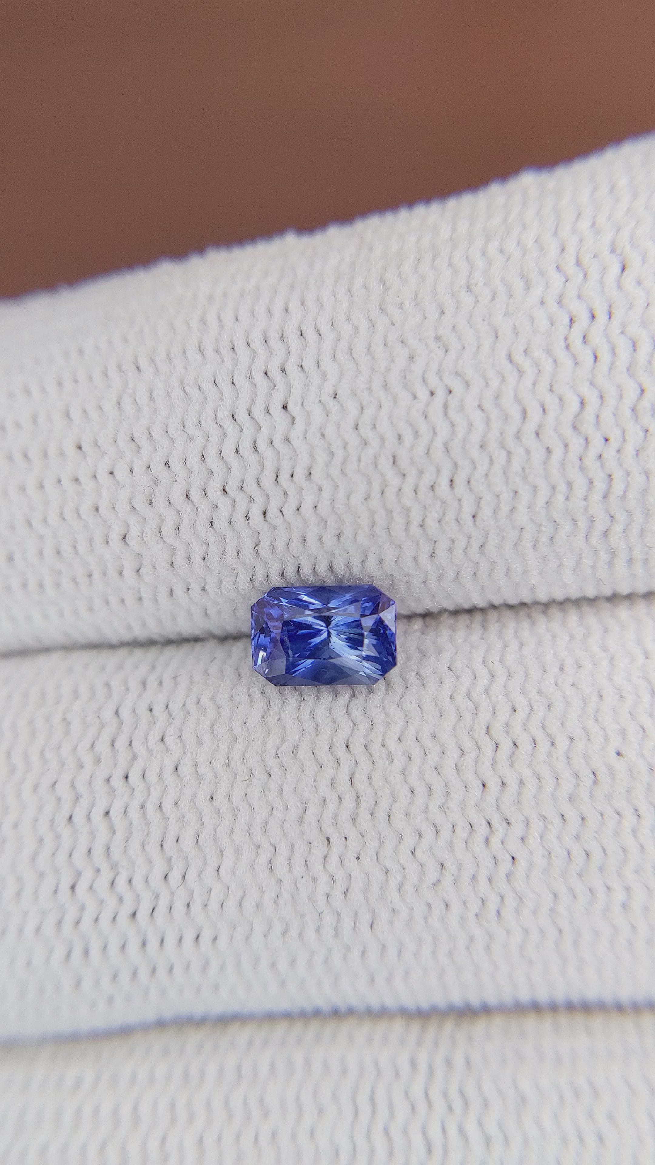0.83 Ct. Blue Sapphire from Ceylon (Sri Lanka) Size Video
