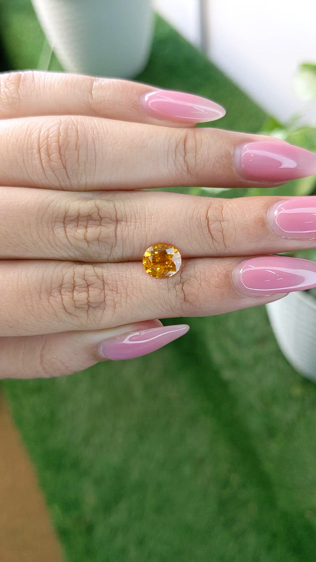 2.01 Ct. Yellowish Orange Sapphire from Ceylon (Sri Lanka) Size Video