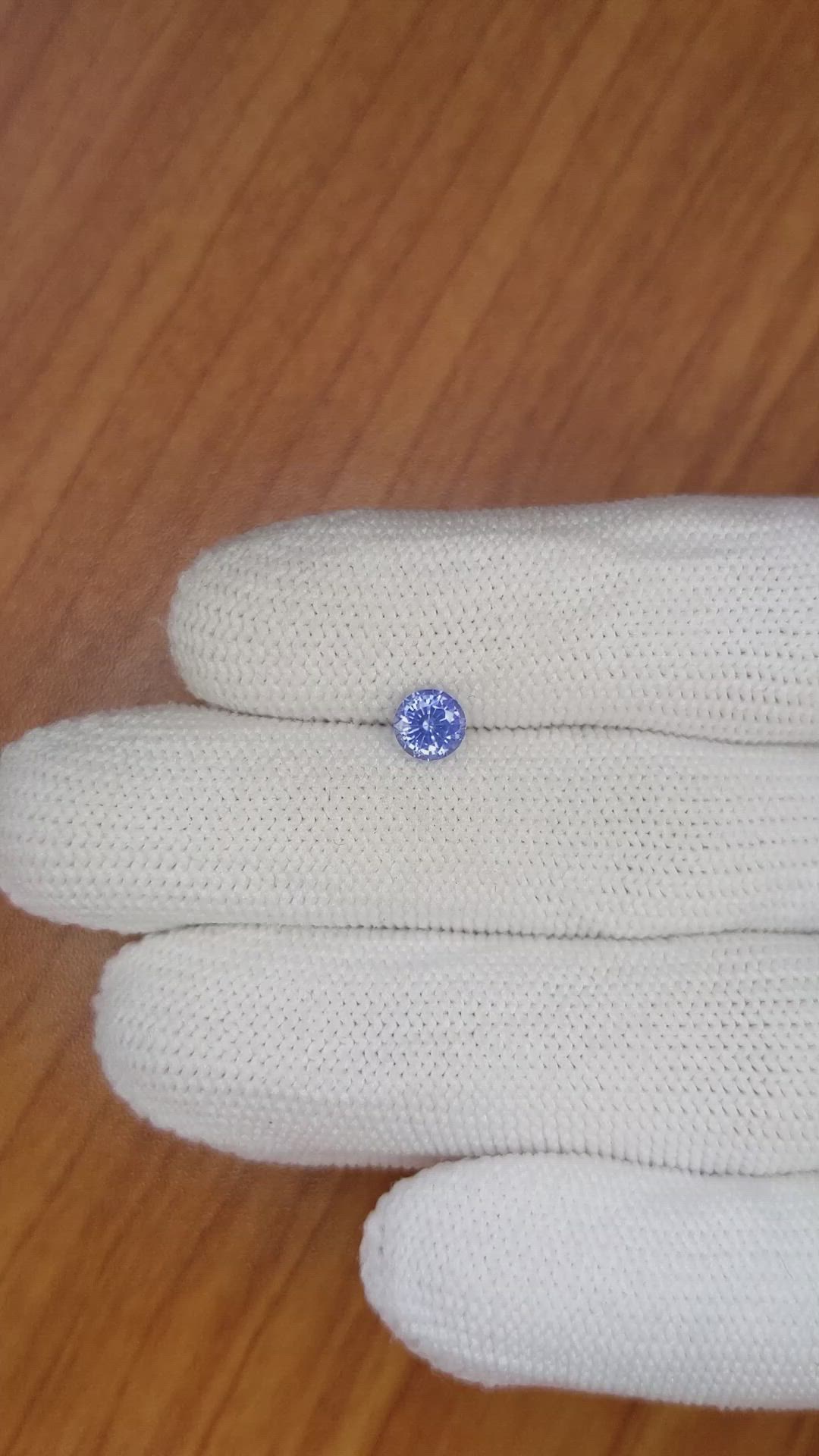 0.90 Ct. Blue Sapphire from Ceylon (Sri Lanka) Size Video