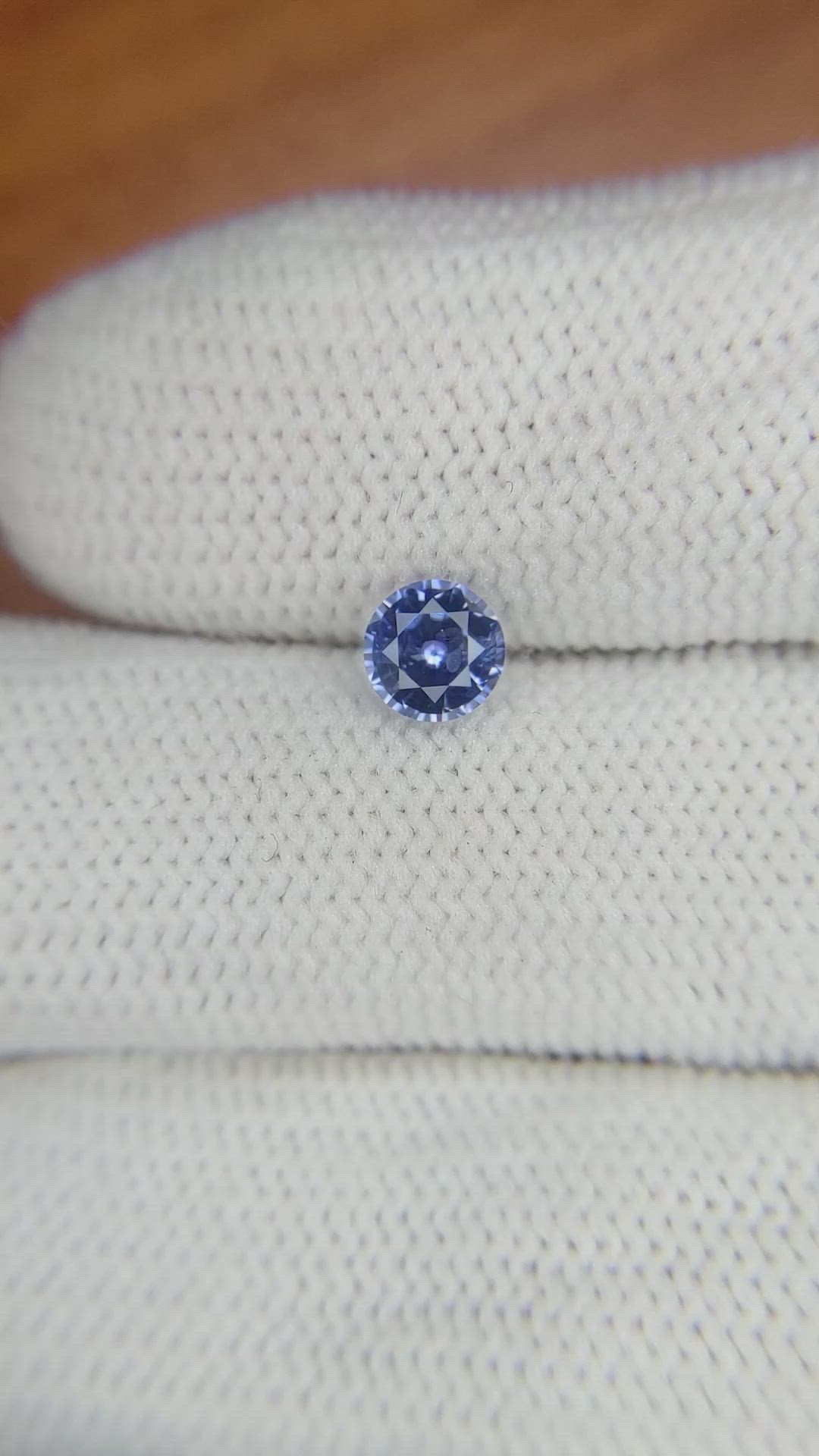 0.65 Ct. Blue Sapphire from Ceylon (Sri Lanka) Size Video