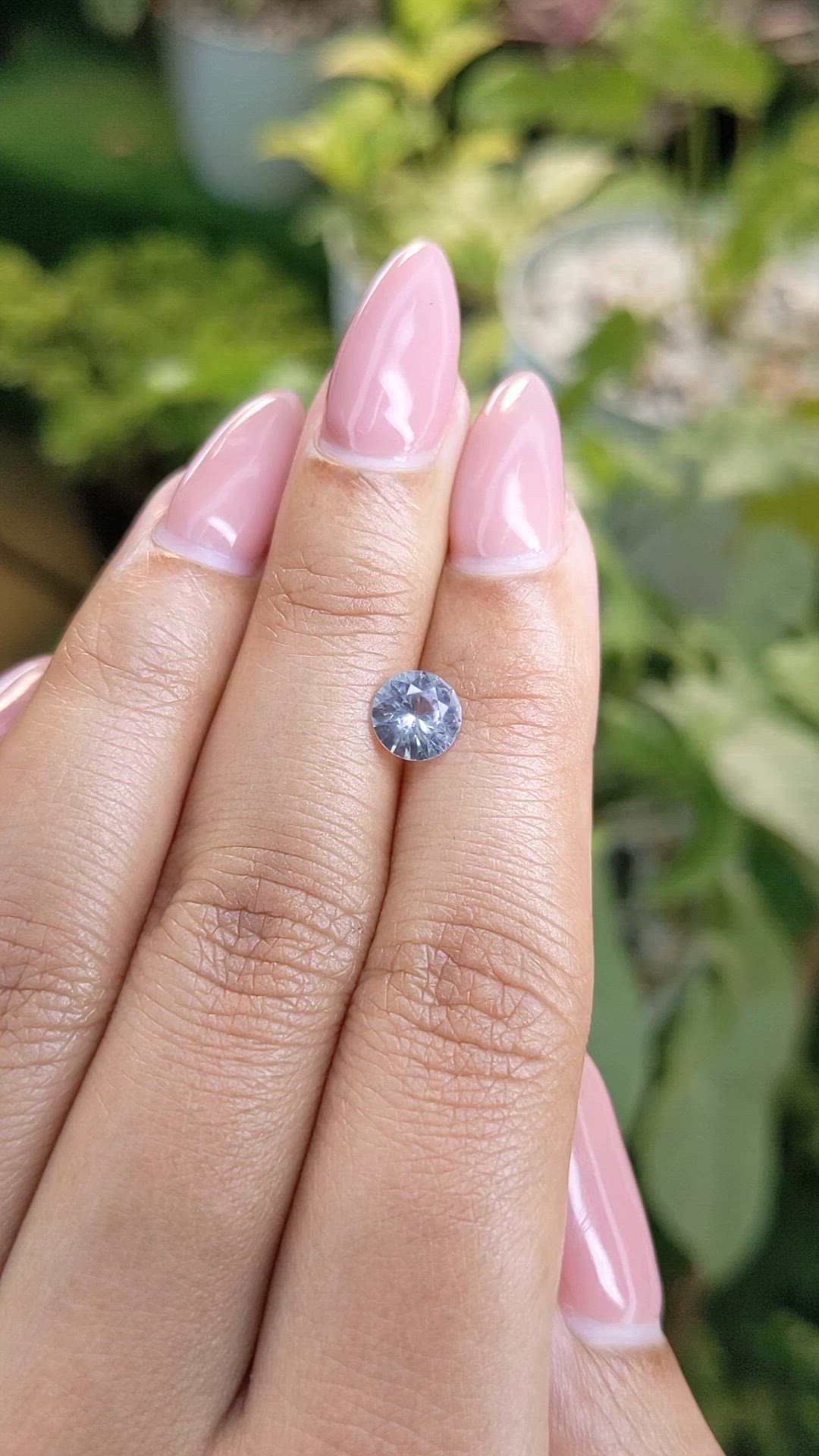 1.05 Ct. Blue Sapphire from Ceylon (Sri Lanka) Size Video
