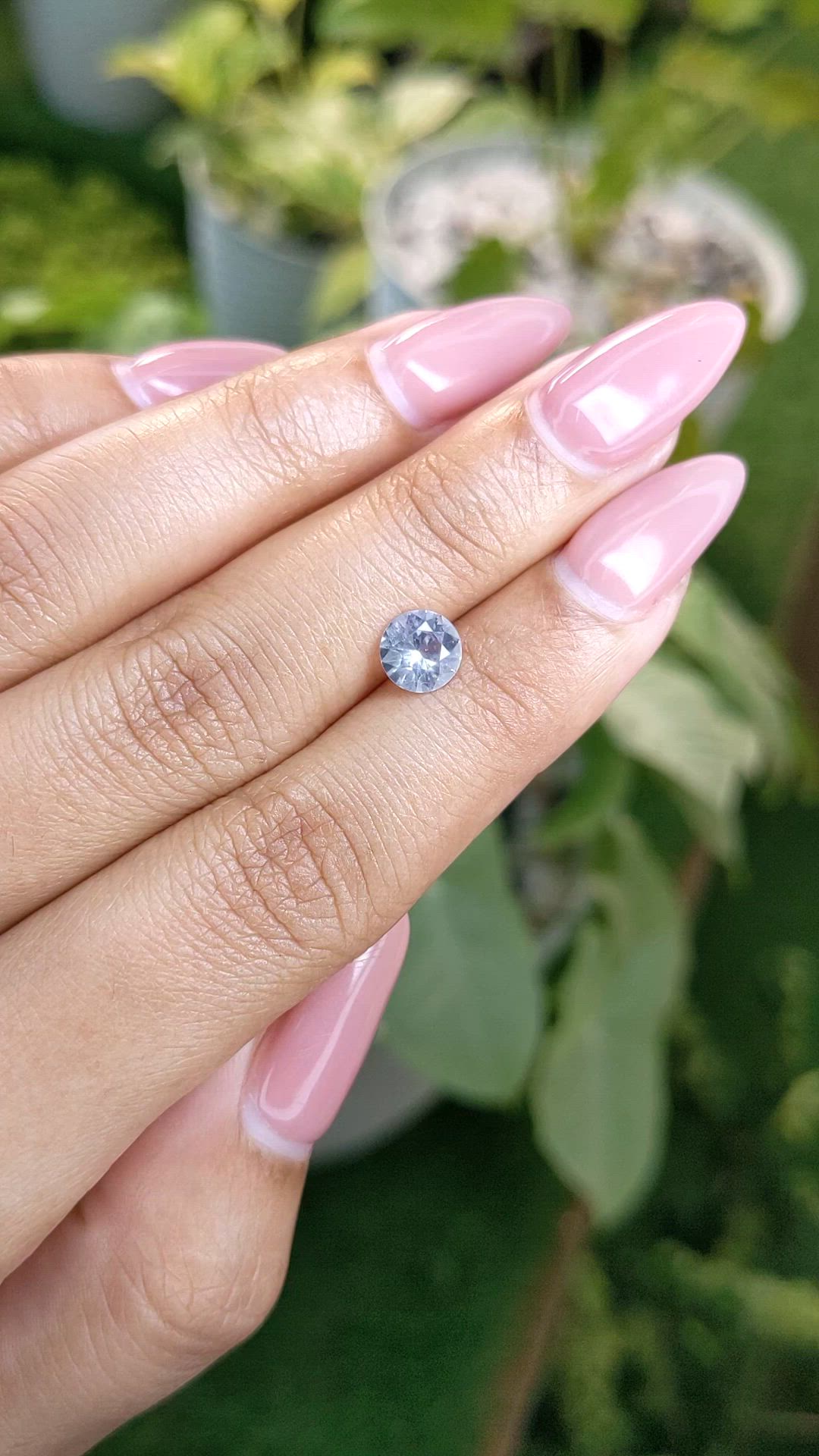 1.05 Ct. Blue Sapphire from Ceylon (Sri Lanka) Size Video