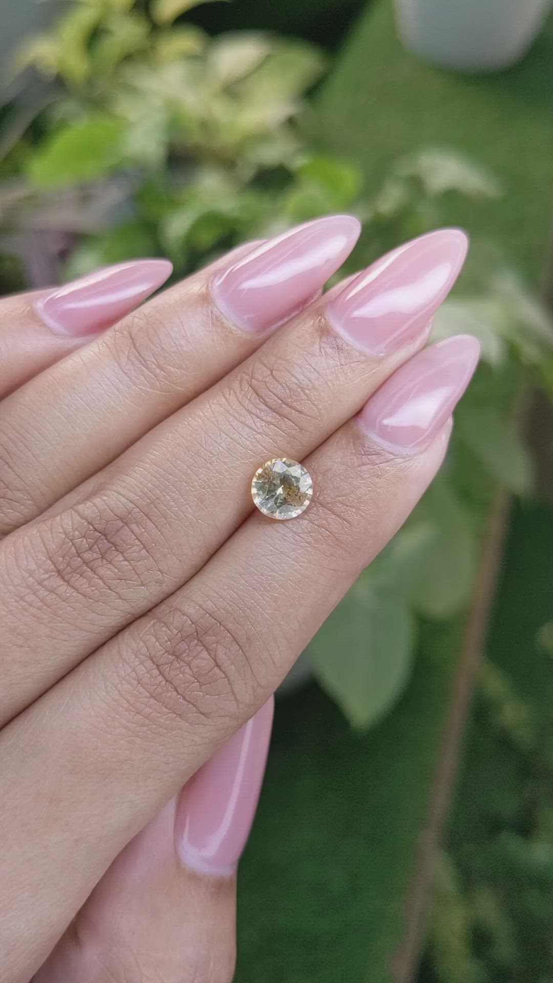 1.49 Ct. Yellow Sapphire from Ceylon (Sri Lanka) Size Video