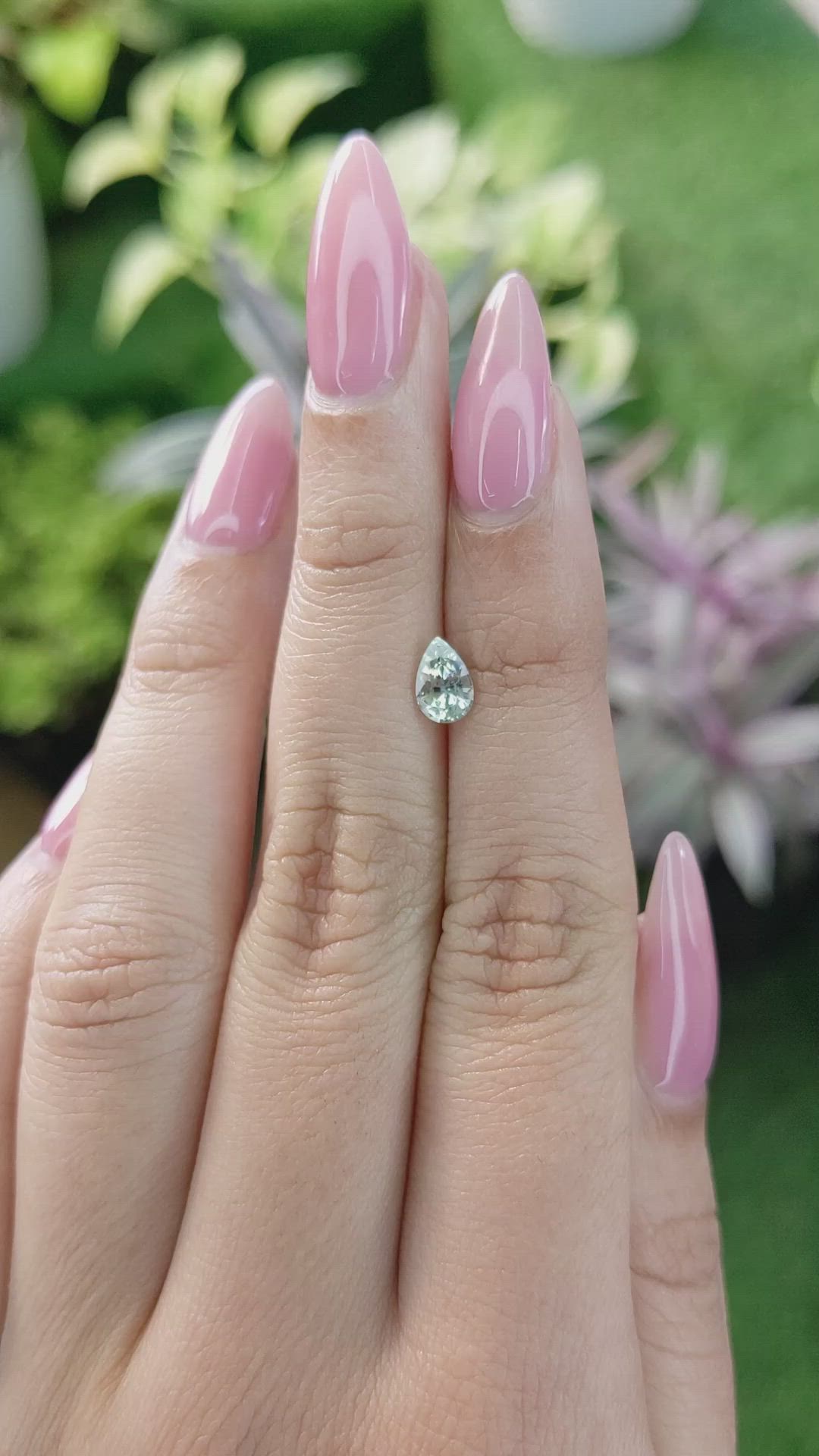 0.78 Ct. Yellowish Green Sapphire from Ceylon (Sri Lanka) Size Video