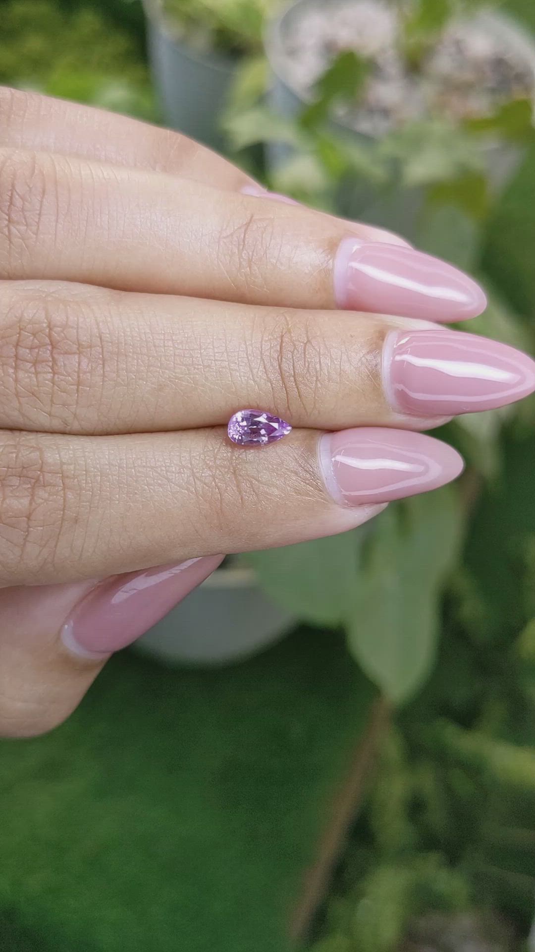 0.80 Ct. Pinkish Purple Sapphire from Ceylon (Sri Lanka) Size Video