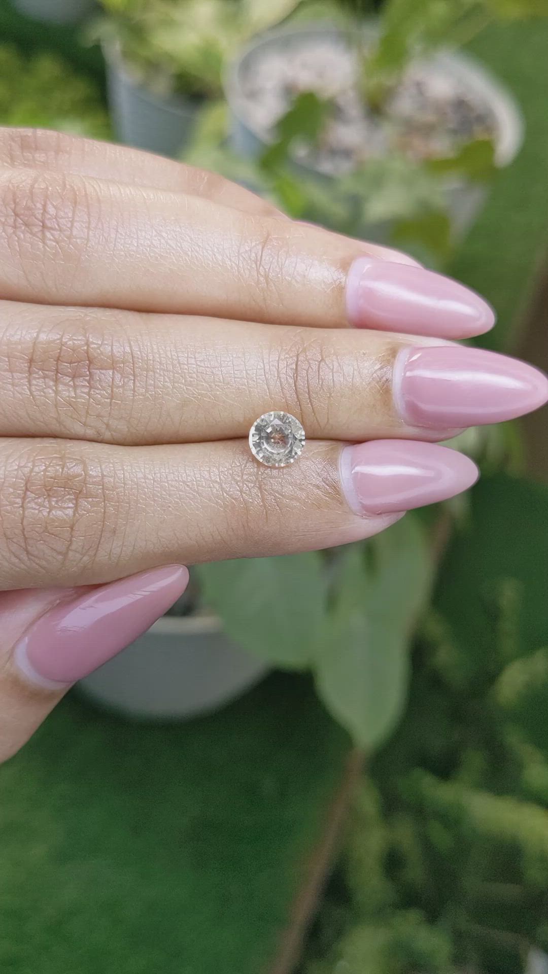 1.15 Ct. Yellow Sapphire from Ceylon (Sri Lanka) Size Video