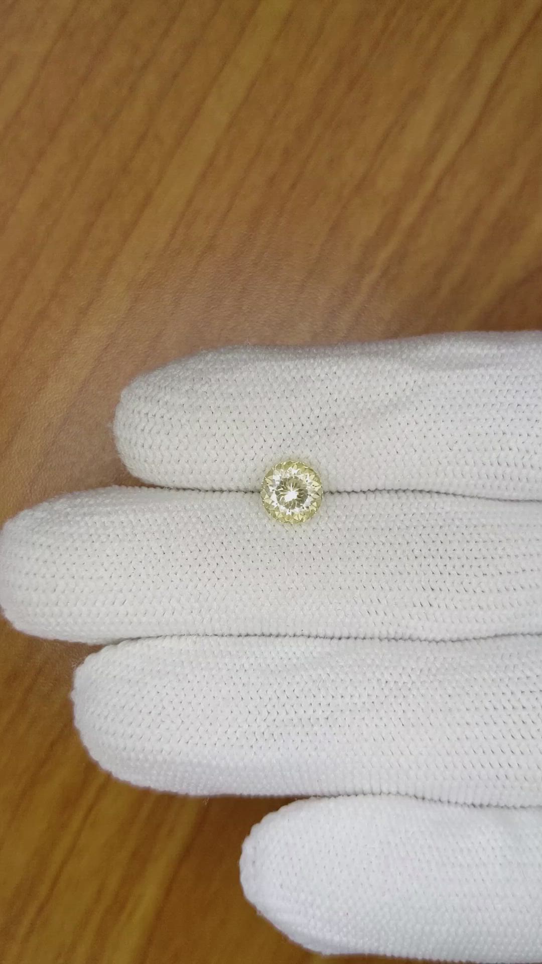 1.39 Ct. Yellow Sapphire from Ceylon (Sri Lanka) Size Video