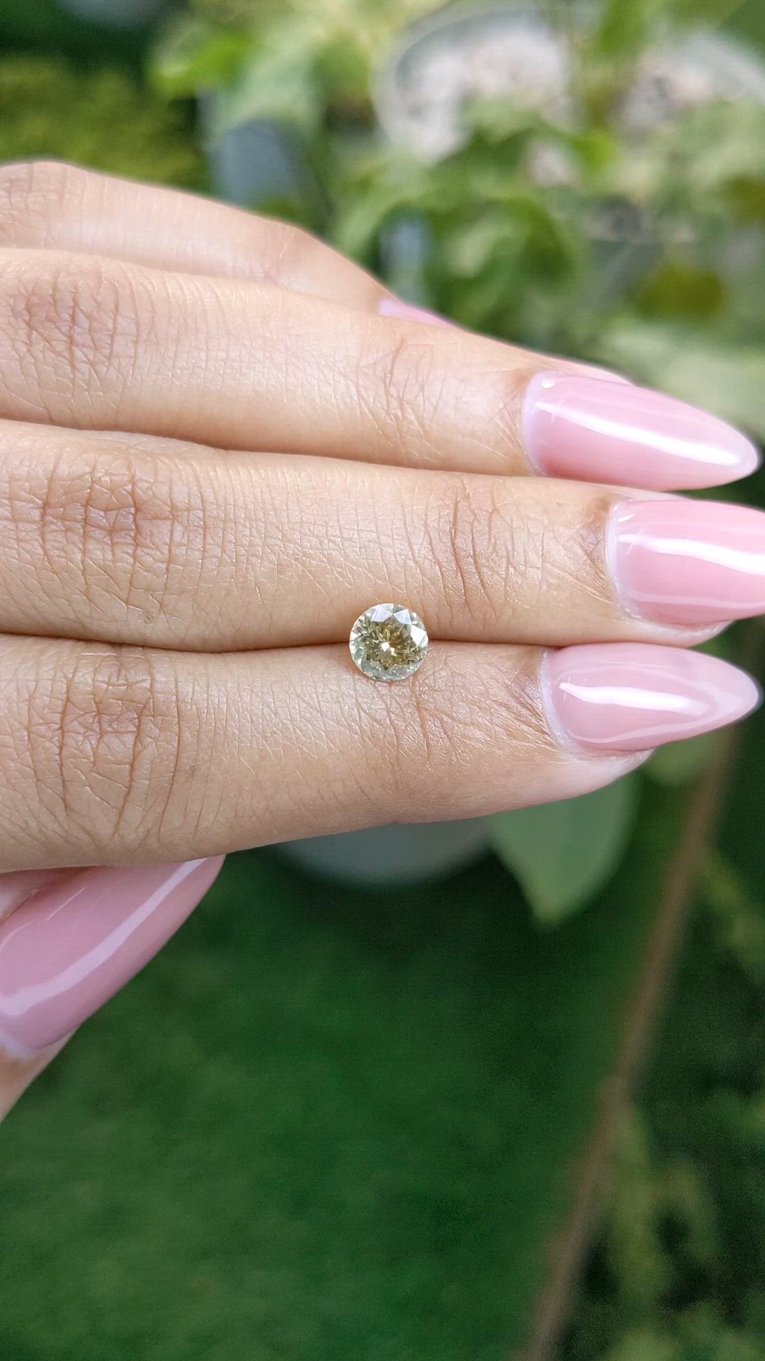 0.77 Ct. Yellow Sapphire from Ceylon (Sri Lanka) Size Video