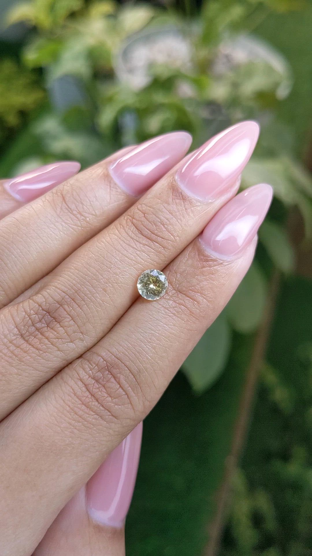 0.77 Ct. Yellow Sapphire from Ceylon (Sri Lanka) Size Video