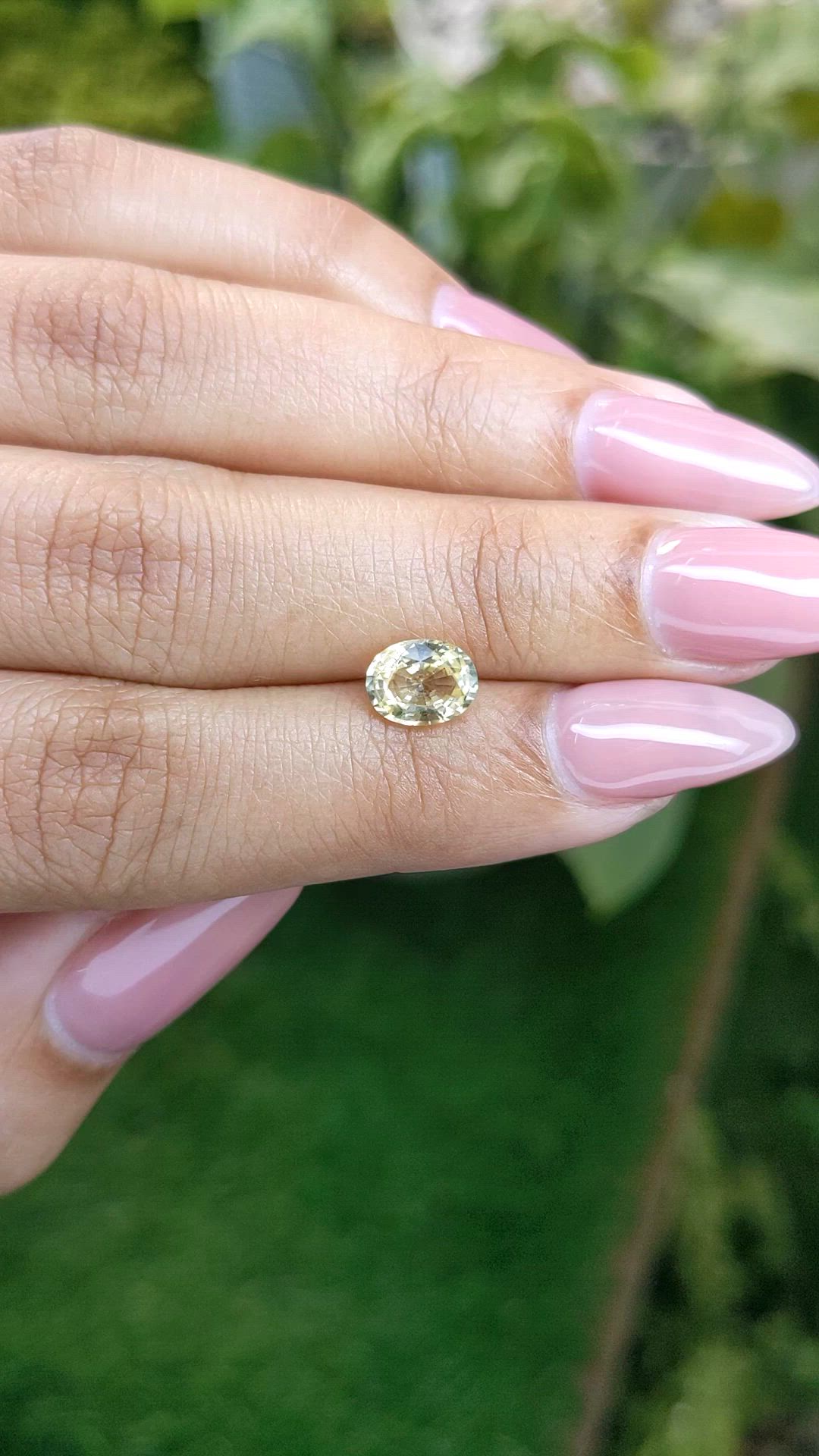 1.38 Ct. Yellow Sapphire from Ceylon (Sri Lanka) Size Video