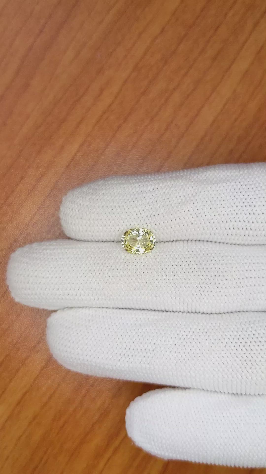 1.38 Ct. Yellow Sapphire from Ceylon (Sri Lanka) Size Video
