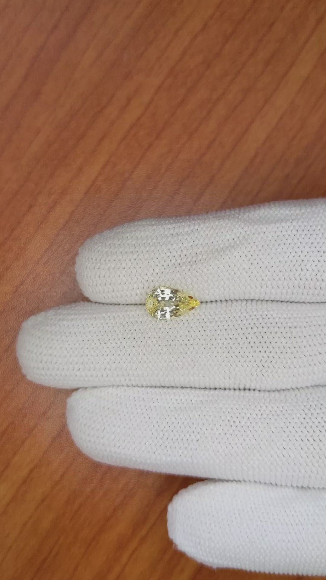 1.48 Ct. Yellow Sapphire from Ceylon (Sri Lanka) Size Video