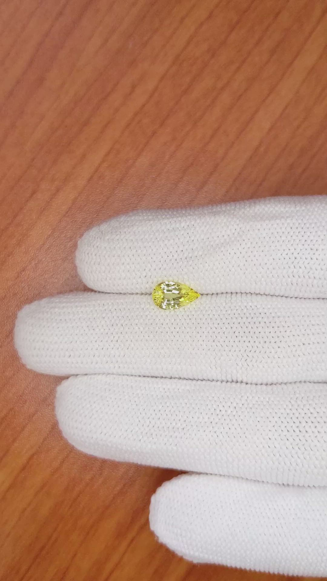 1.12 Ct. Yellow Sapphire from Ceylon (Sri Lanka) Size Video