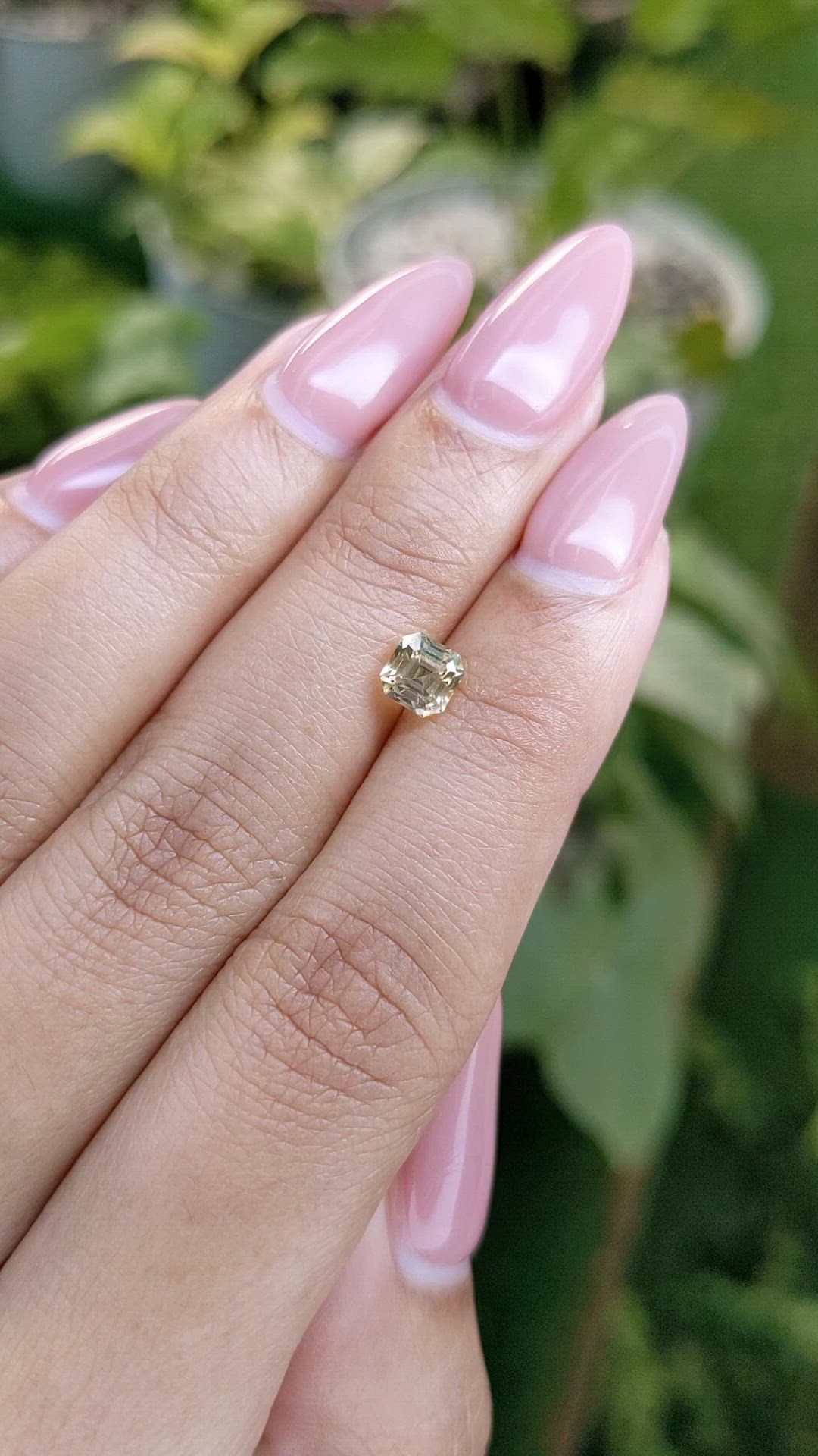 0.93 Ct. Yellow Sapphire from Ceylon (Sri Lanka) Size Video