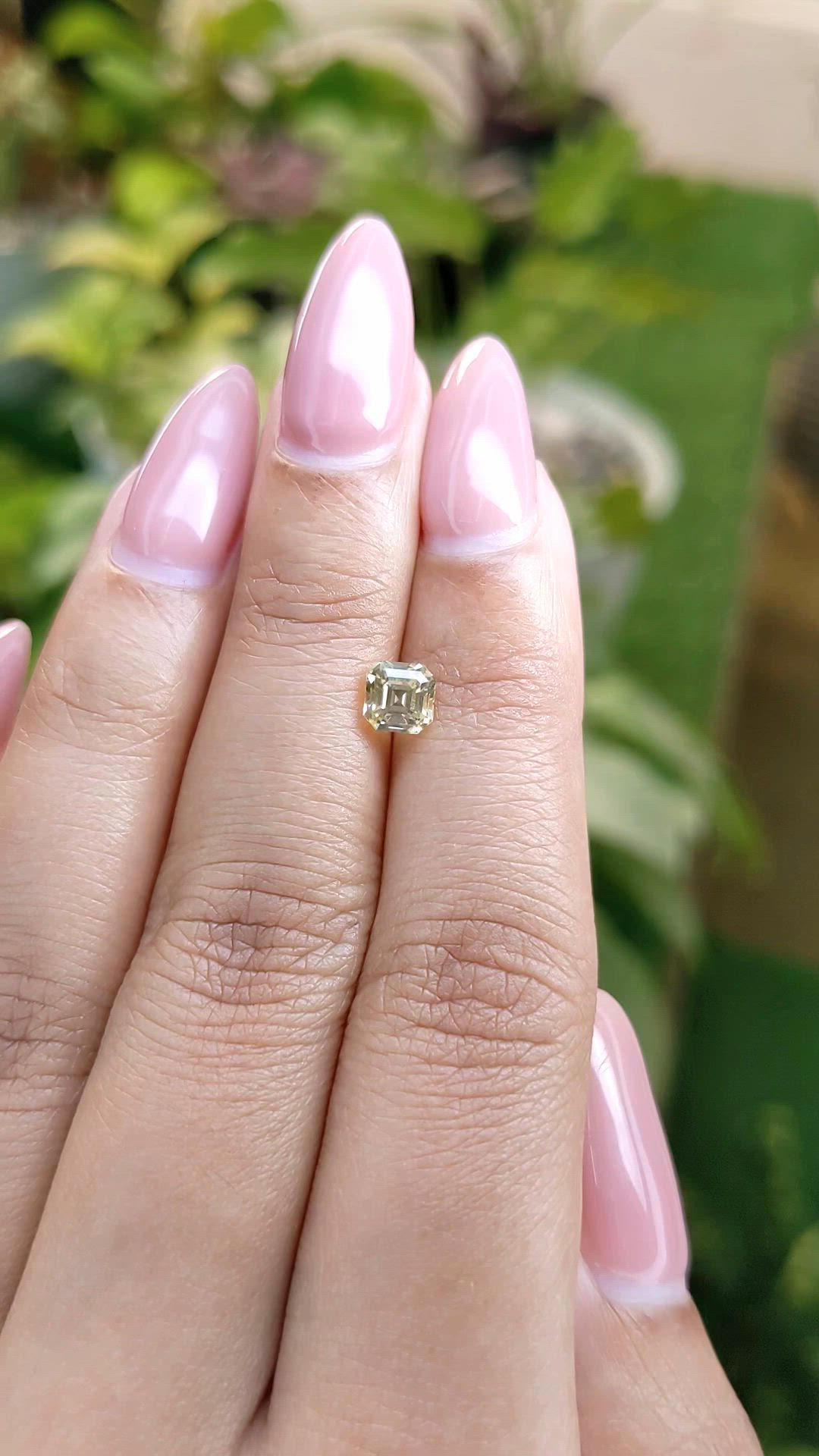 0.93 Ct. Yellow Sapphire from Ceylon (Sri Lanka) Size Video