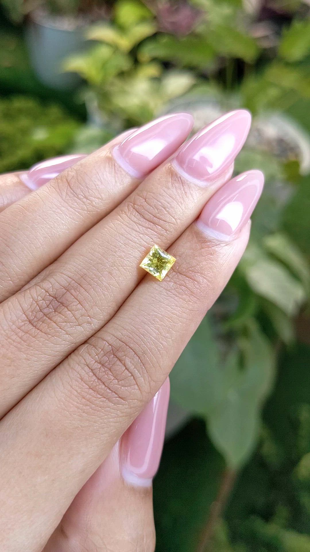 0.93 Ct. Yellow Sapphire from Ceylon (Sri Lanka) Size Video