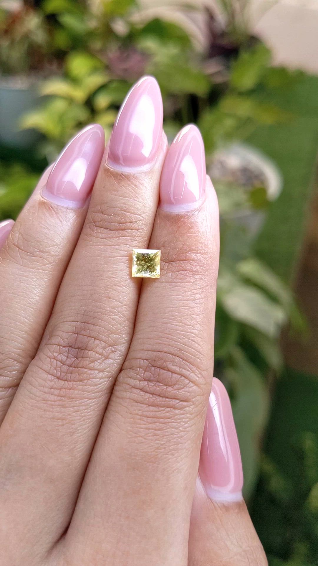 0.93 Ct. Yellow Sapphire from Ceylon (Sri Lanka) Size Video