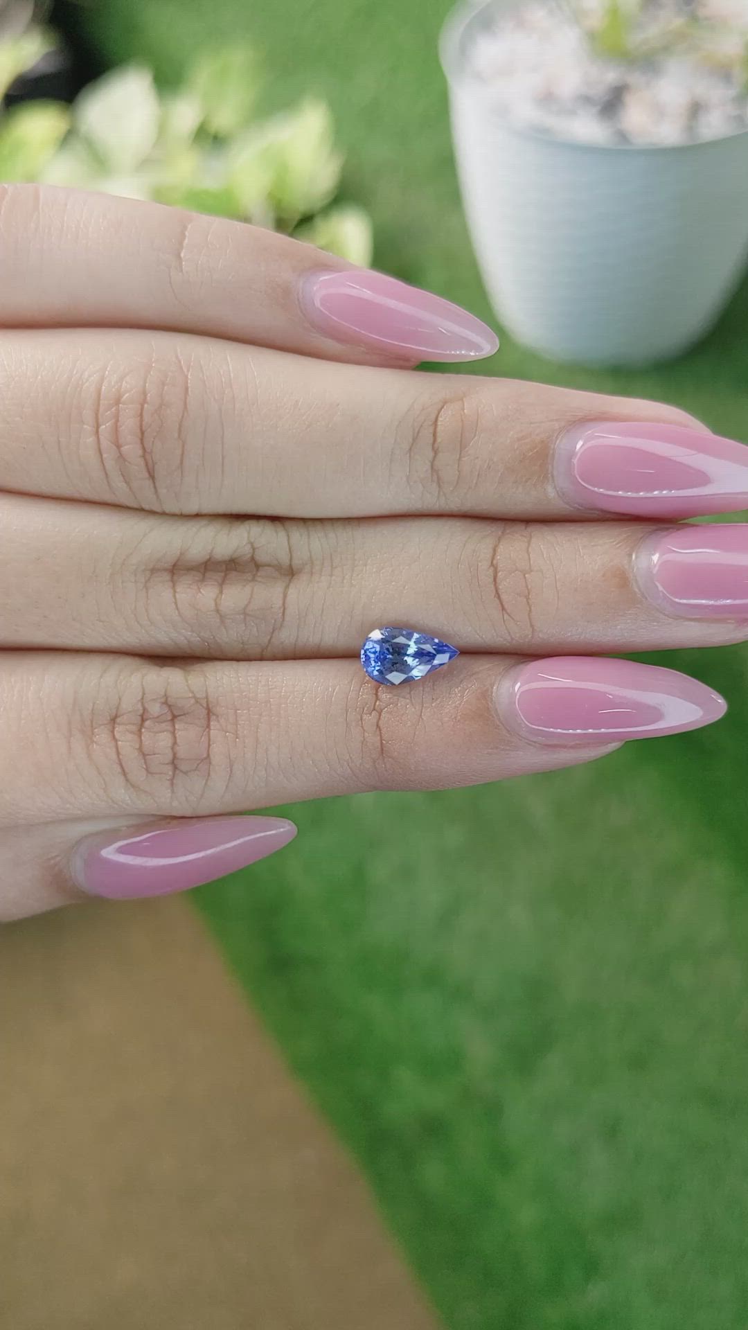 1.47 Ct. Blue Sapphire from Ceylon (Sri Lanka) Size Video